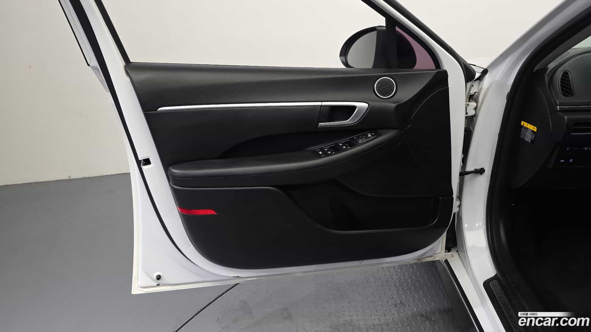 Sonata Hyundai 2019.4-INNER-034