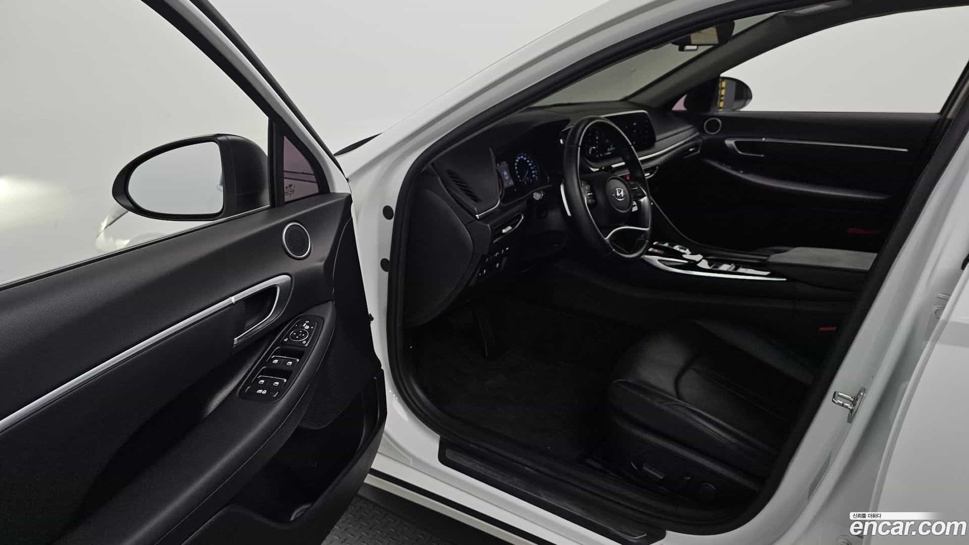 Sonata Hyundai 2020.8-INNER-010
