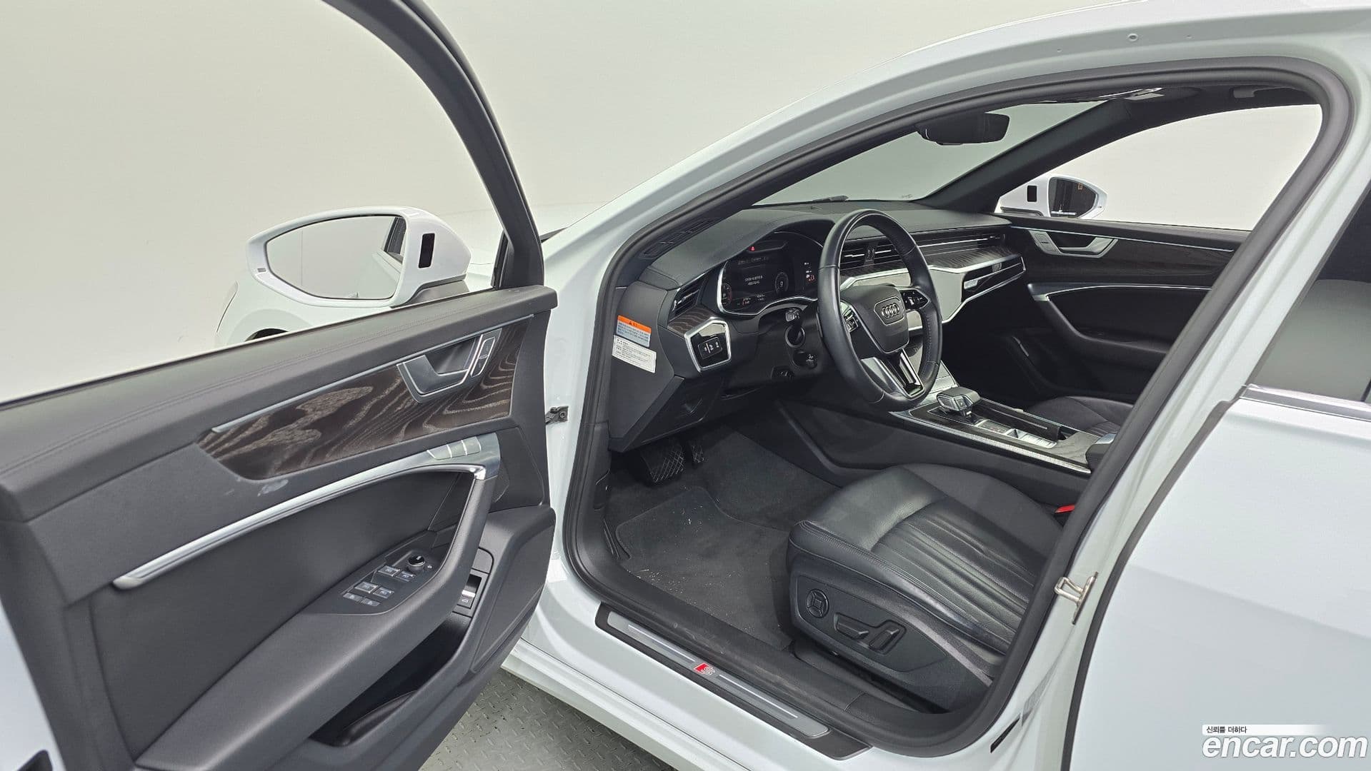 Main__Slider__Photo:A6 Audi 2021.2-9