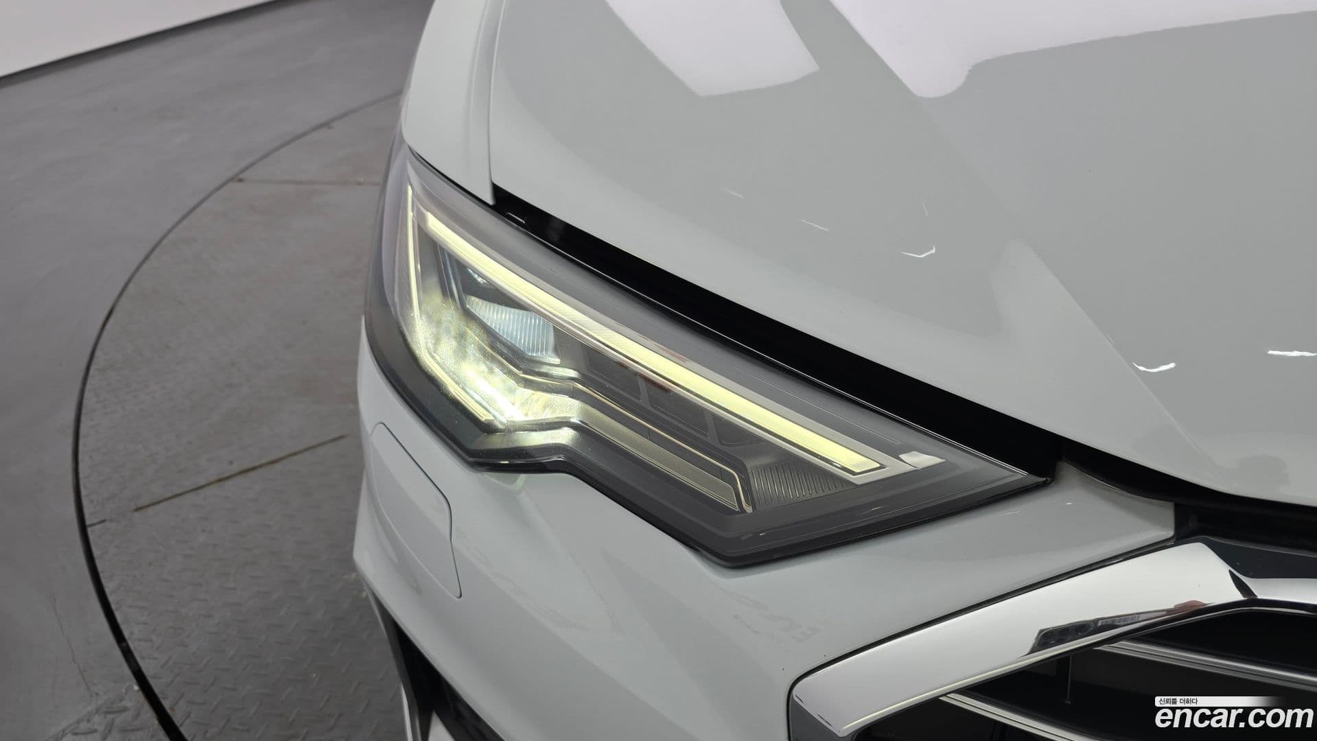 Main__Slider__Photo:A6 Audi 2021.2-21