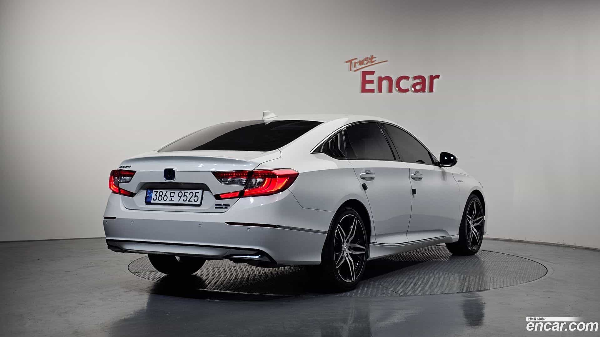Accord Honda 2021.10-OUTER-002