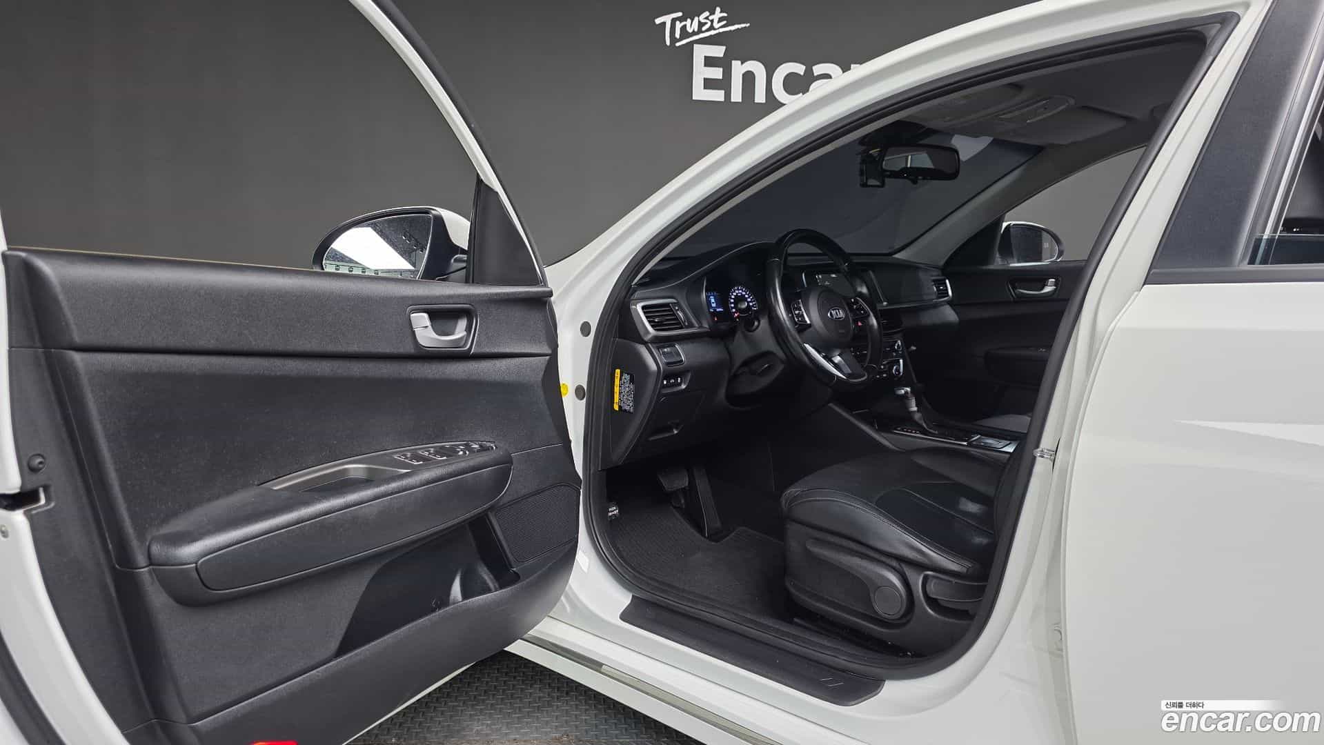 K5 Kia 2018.9-INNER-010