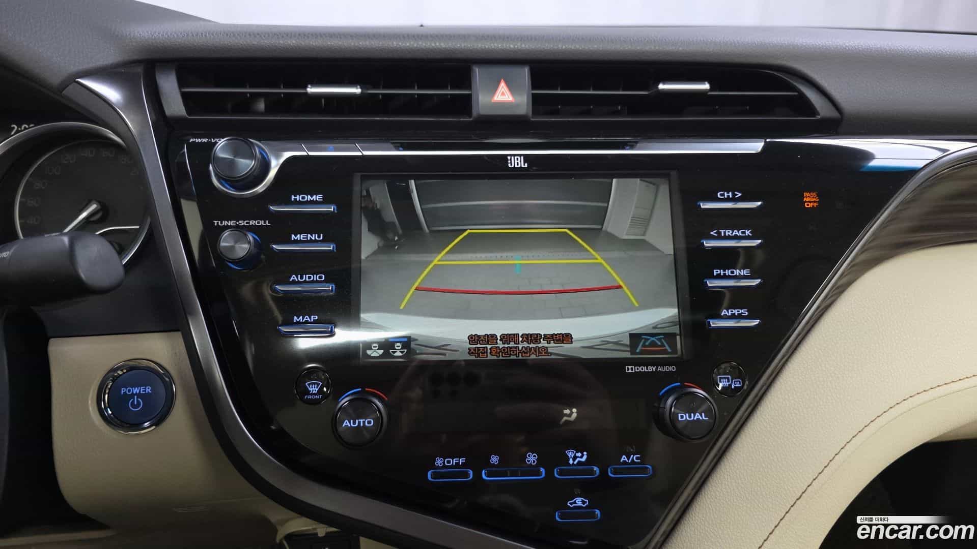 Camry Toyota 2019.2-OPTION-020