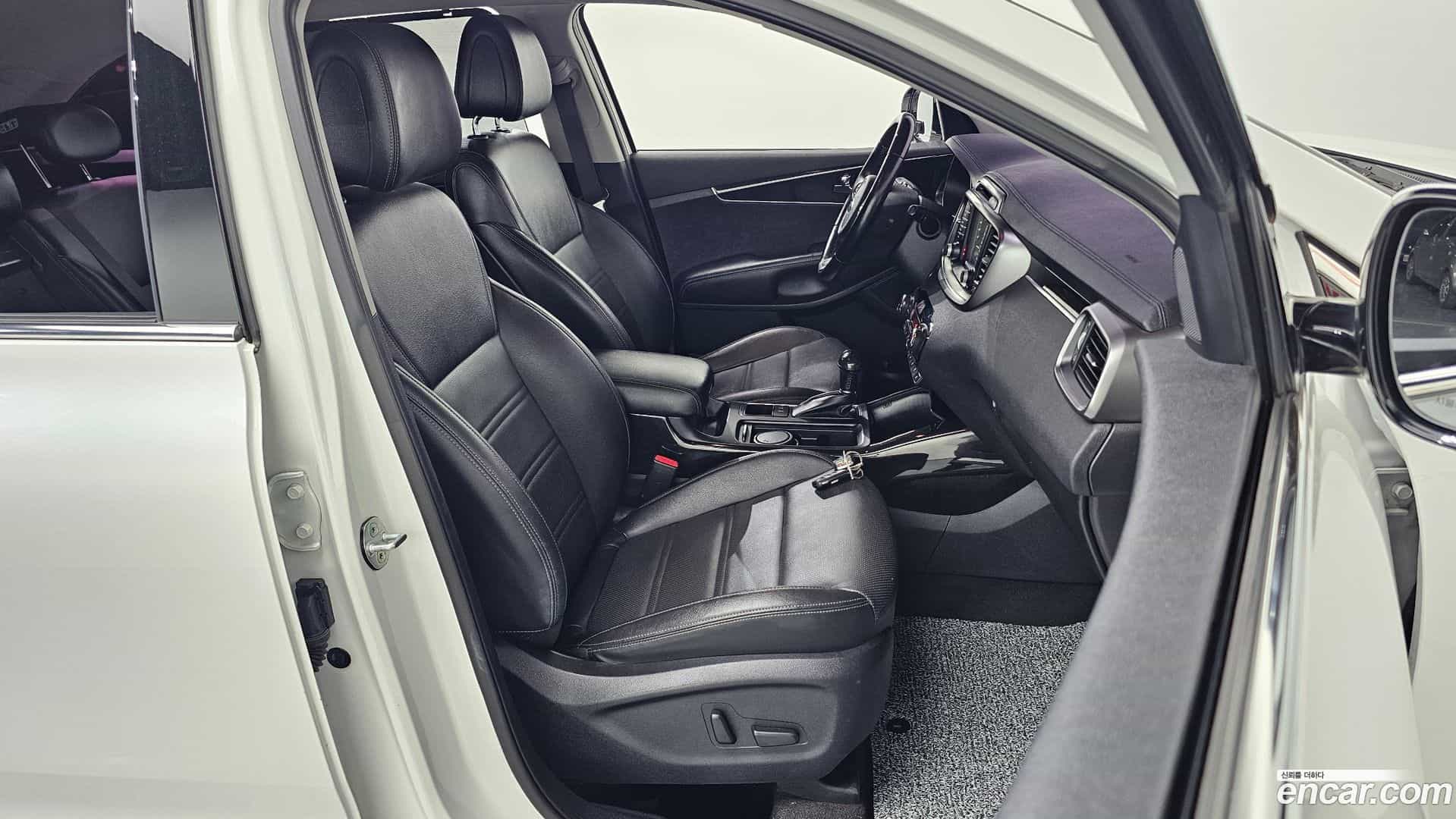 Sorento Kia 2014.10-INNER-036