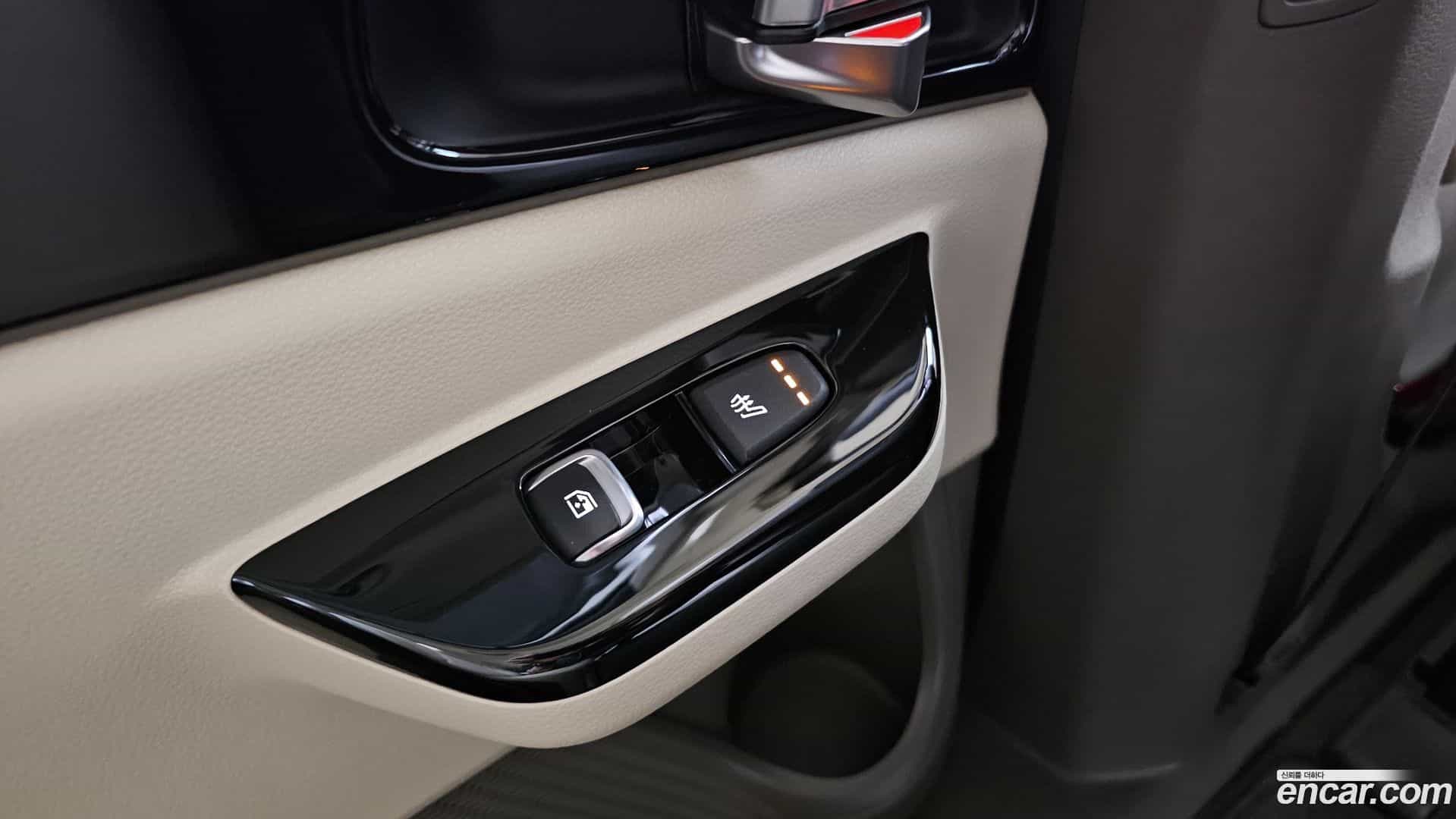 Canival Kia 2022.3-OPTION-023
