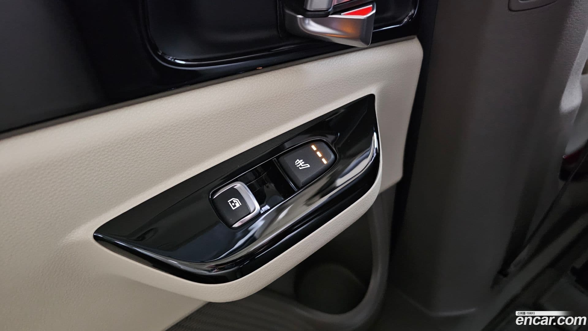 Main__Slider__Photo:Canival Kia 2022.3-18