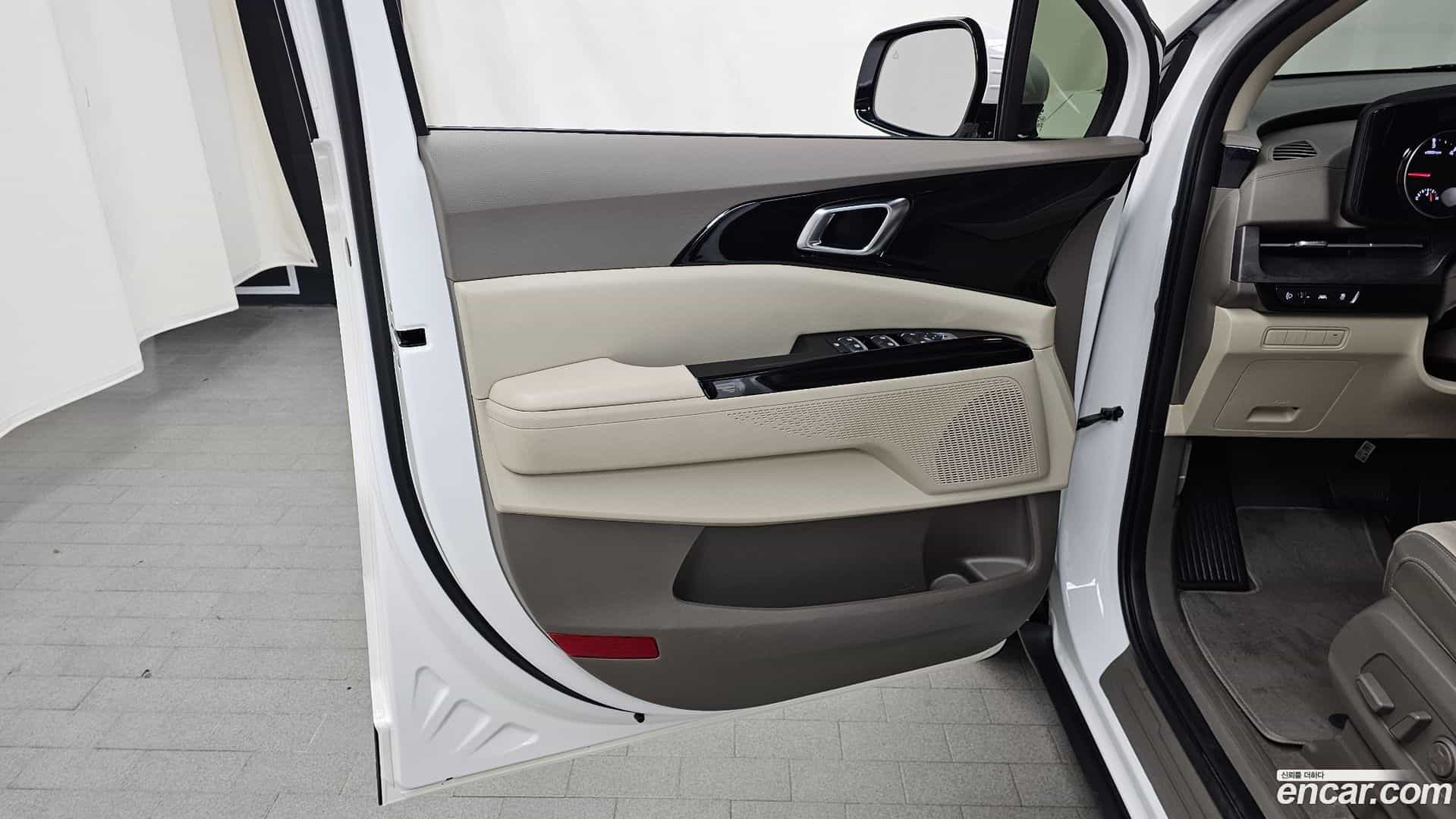Canival Kia 2022.3-INNER-034