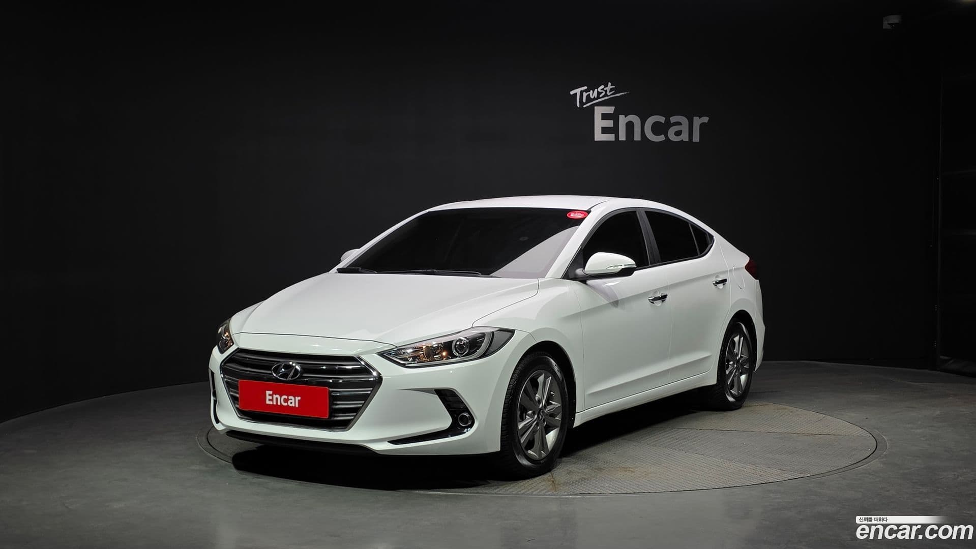 Main__Slider__Photo:AVANTE Hyundai 2016.8-0
