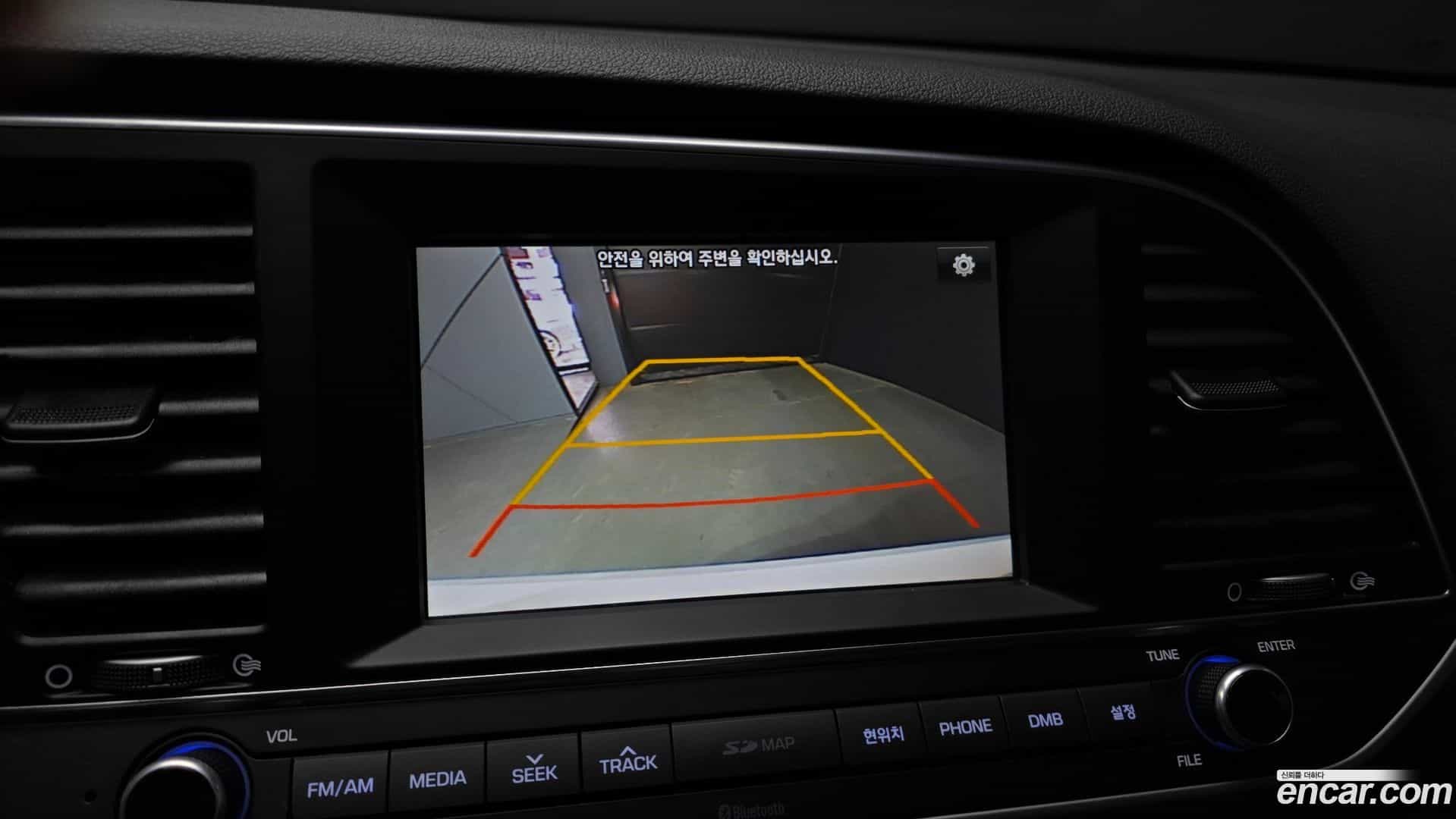 AVANTE Hyundai 2016.8-OPTION-019