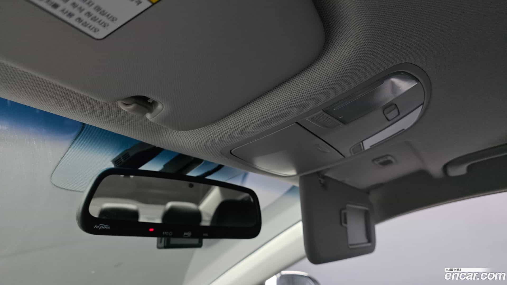 AVANTE Hyundai 2016.8-OPTION-021