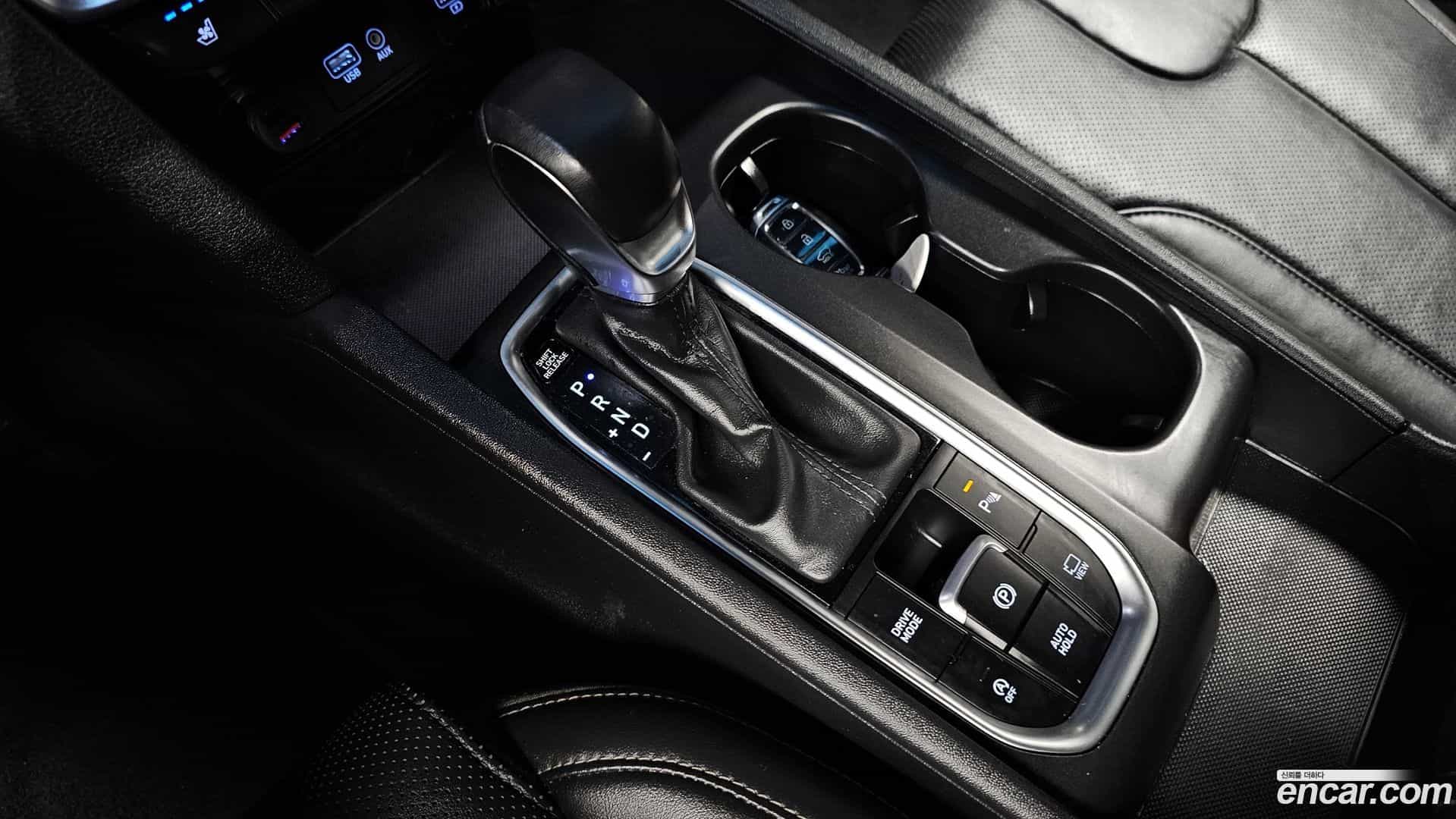 Santafe Hyundai 2019.0-INNER-009