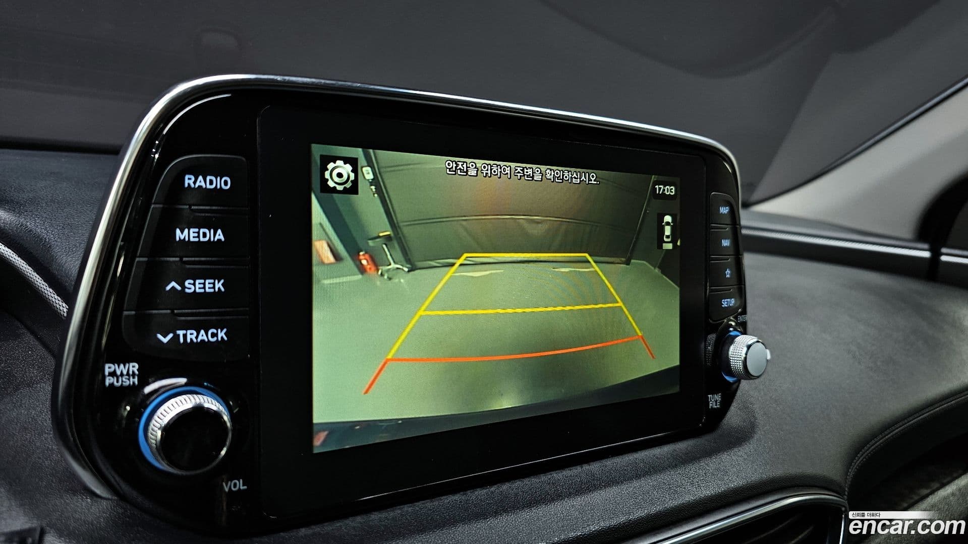 Main__Slider__Photo:Santafe Hyundai 2019.0-14