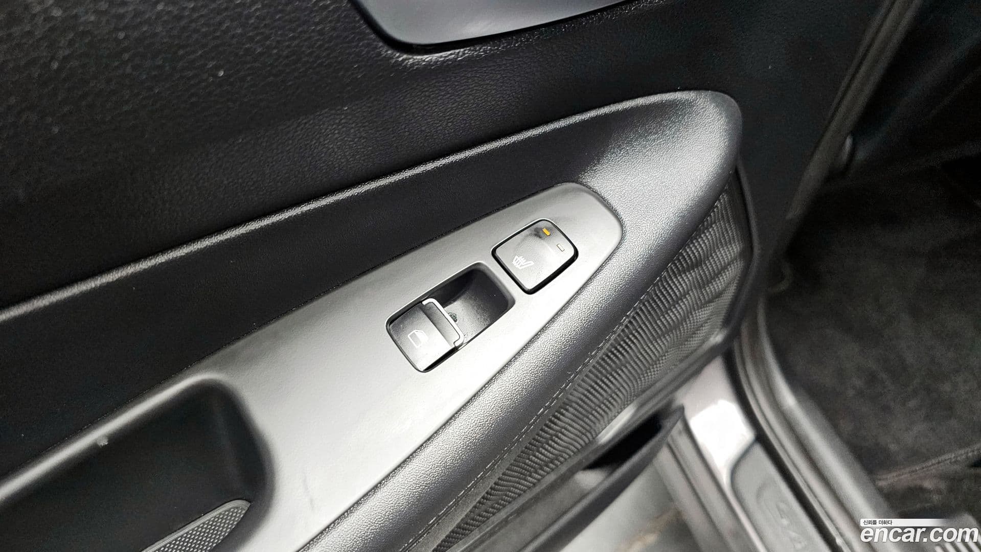 Main__Slider__Photo:Santafe Hyundai 2019.0-18