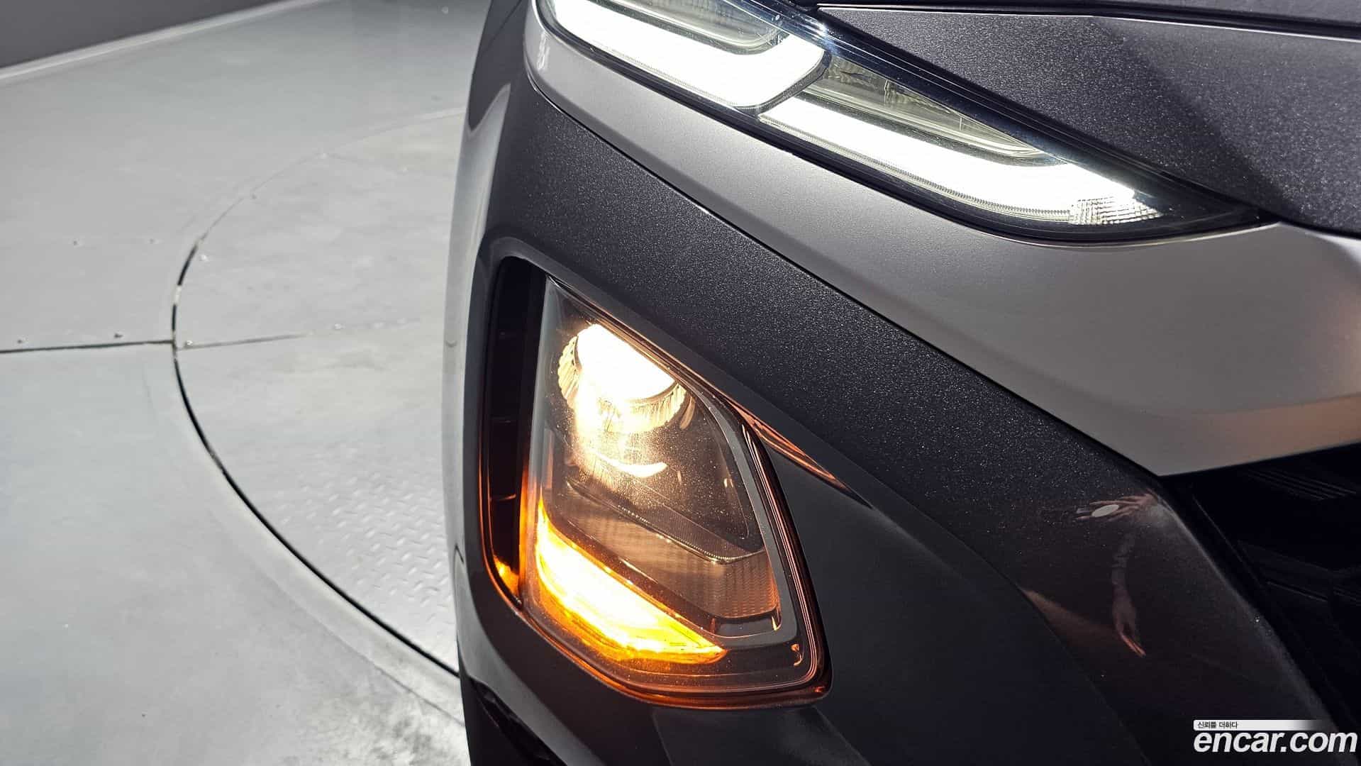 Santafe Hyundai 2019.0-OUTER-032