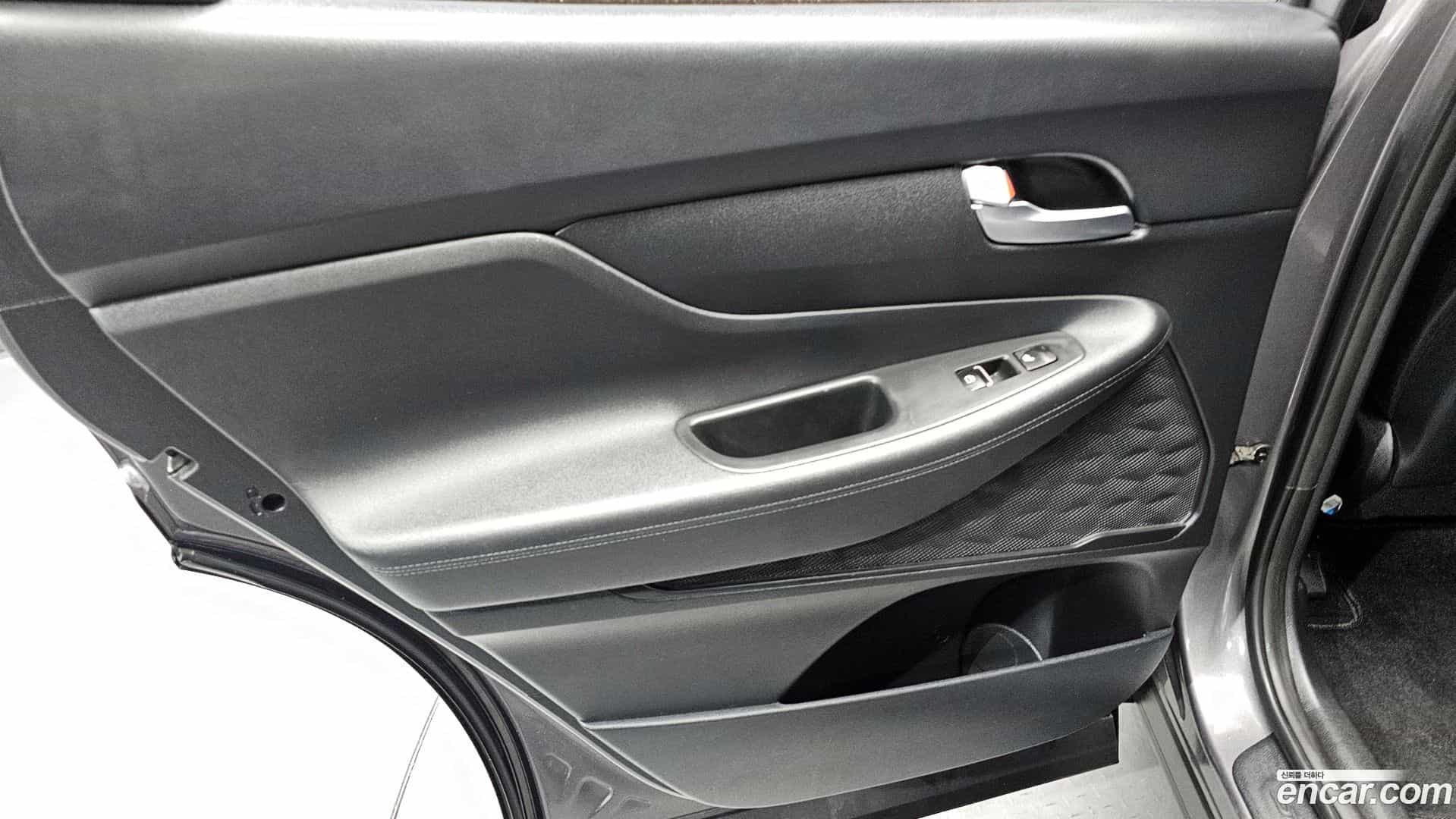 Santafe Hyundai 2019.0-INNER-035