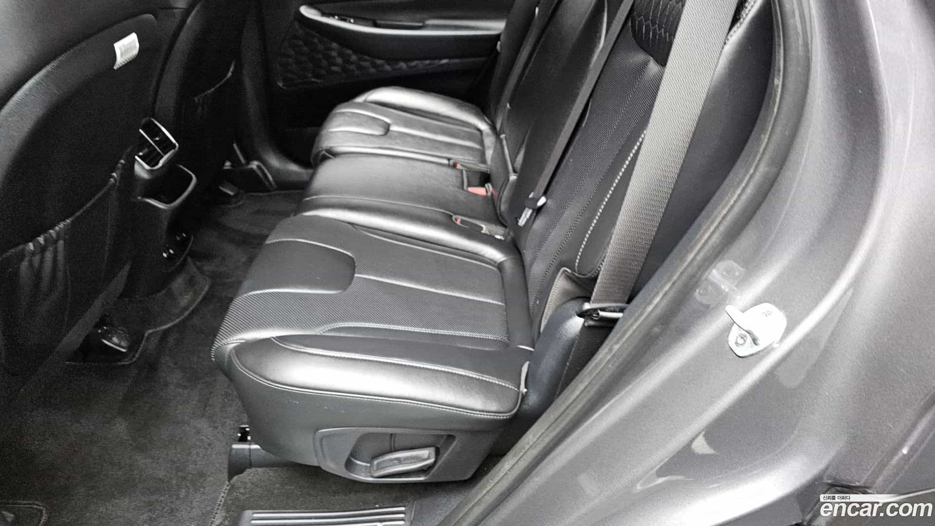Santafe Hyundai 2019.0-INNER-036