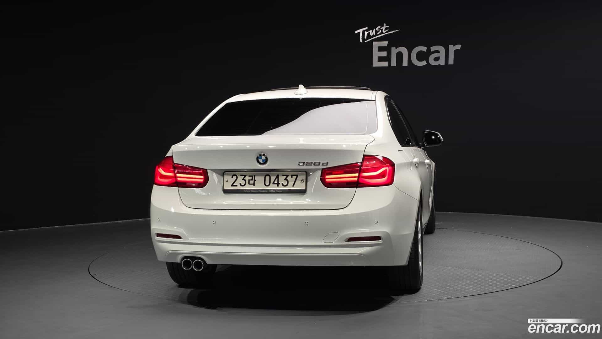 3-Series BMW 2016.5-OUTER-004