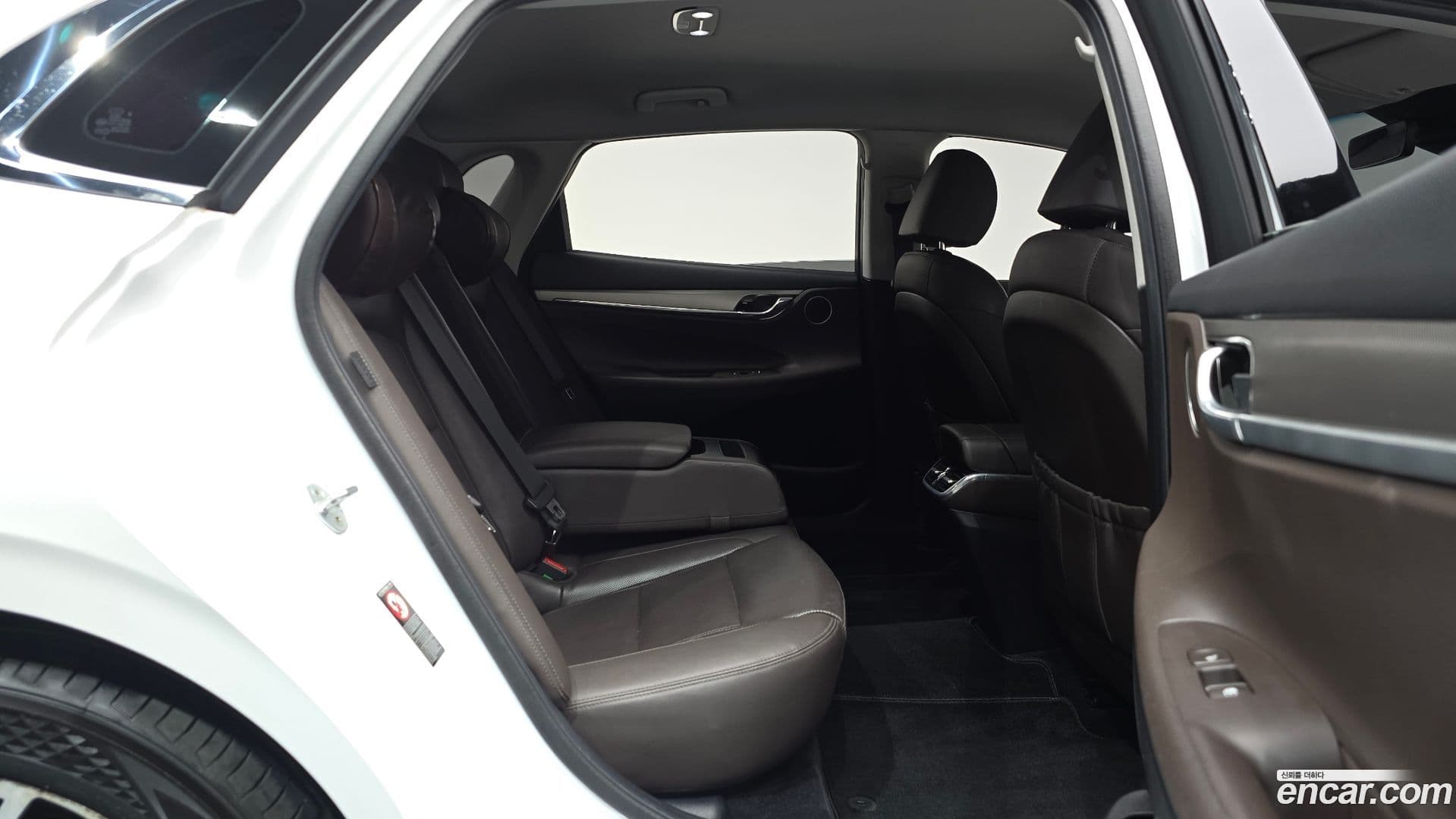Main__Slider__Photo:Grandeur Hyundai 2019.11-11