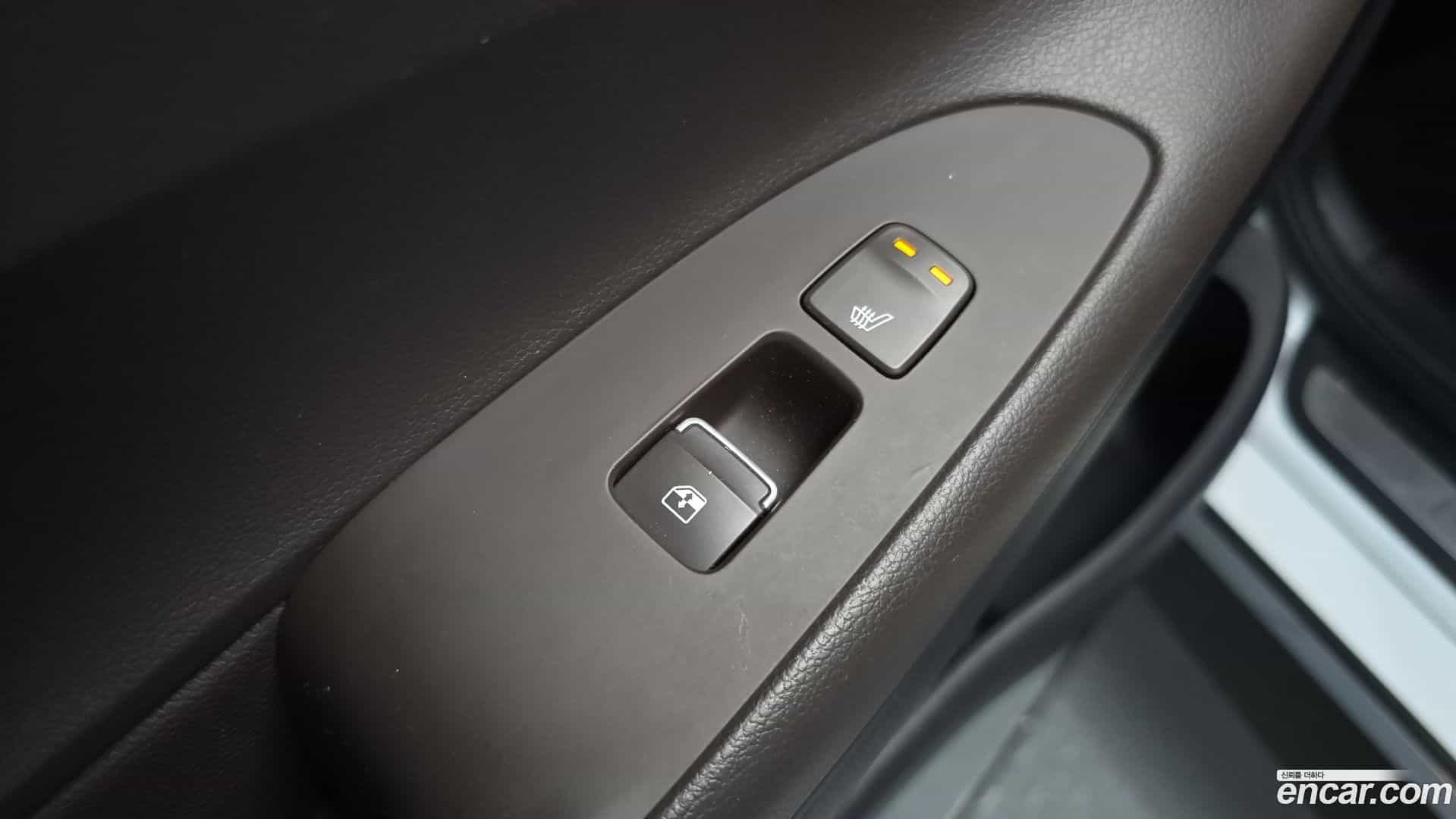 Grandeur Hyundai 2019.11-OPTION-023