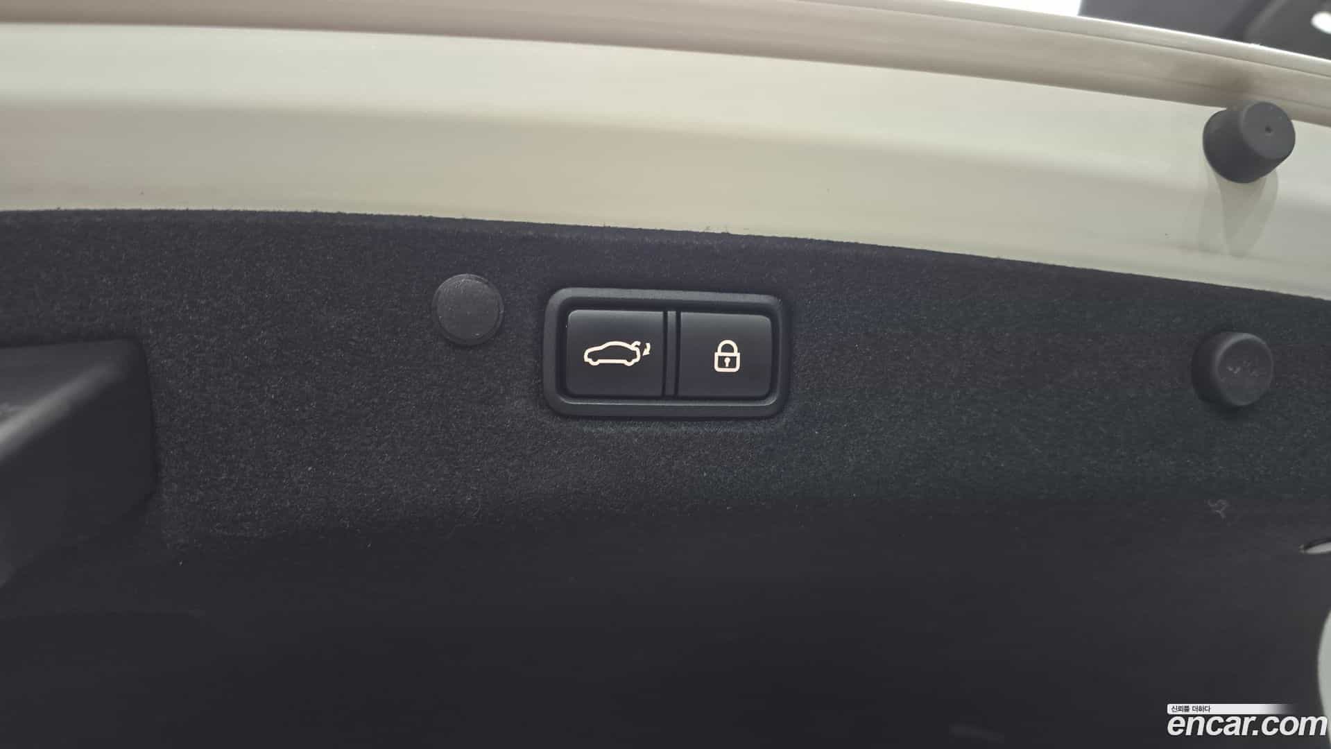 Grandeur Hyundai 2019.11-OPTION-024