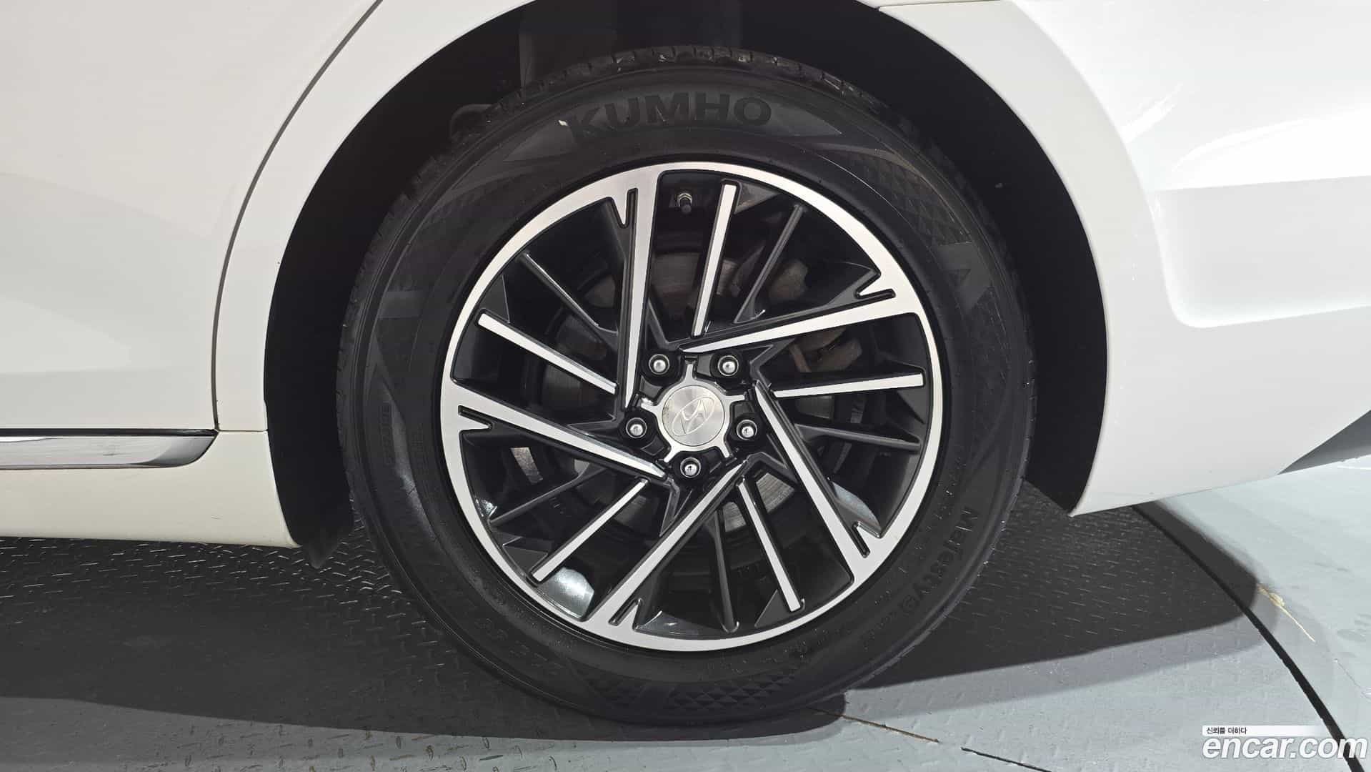 Grandeur Hyundai 2019.11-OUTER-031