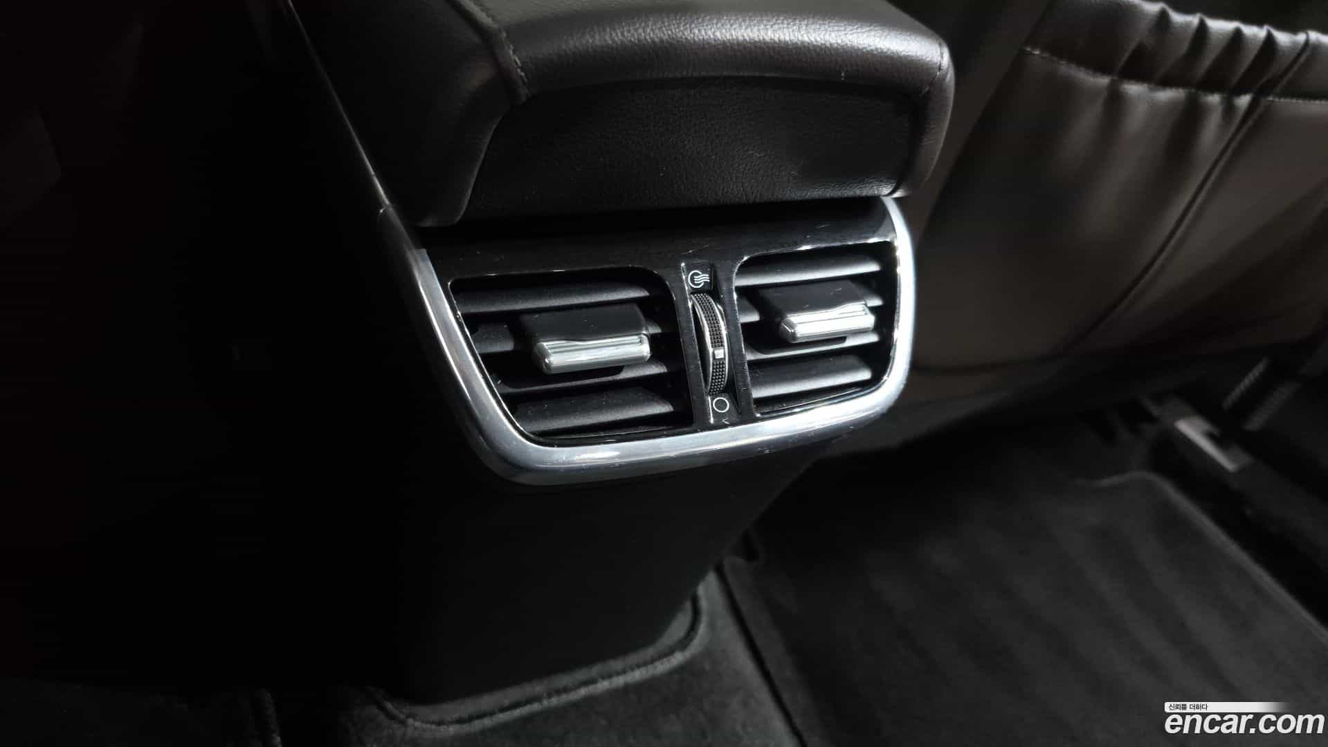 Grandeur Hyundai 2019.11-OPTION-044