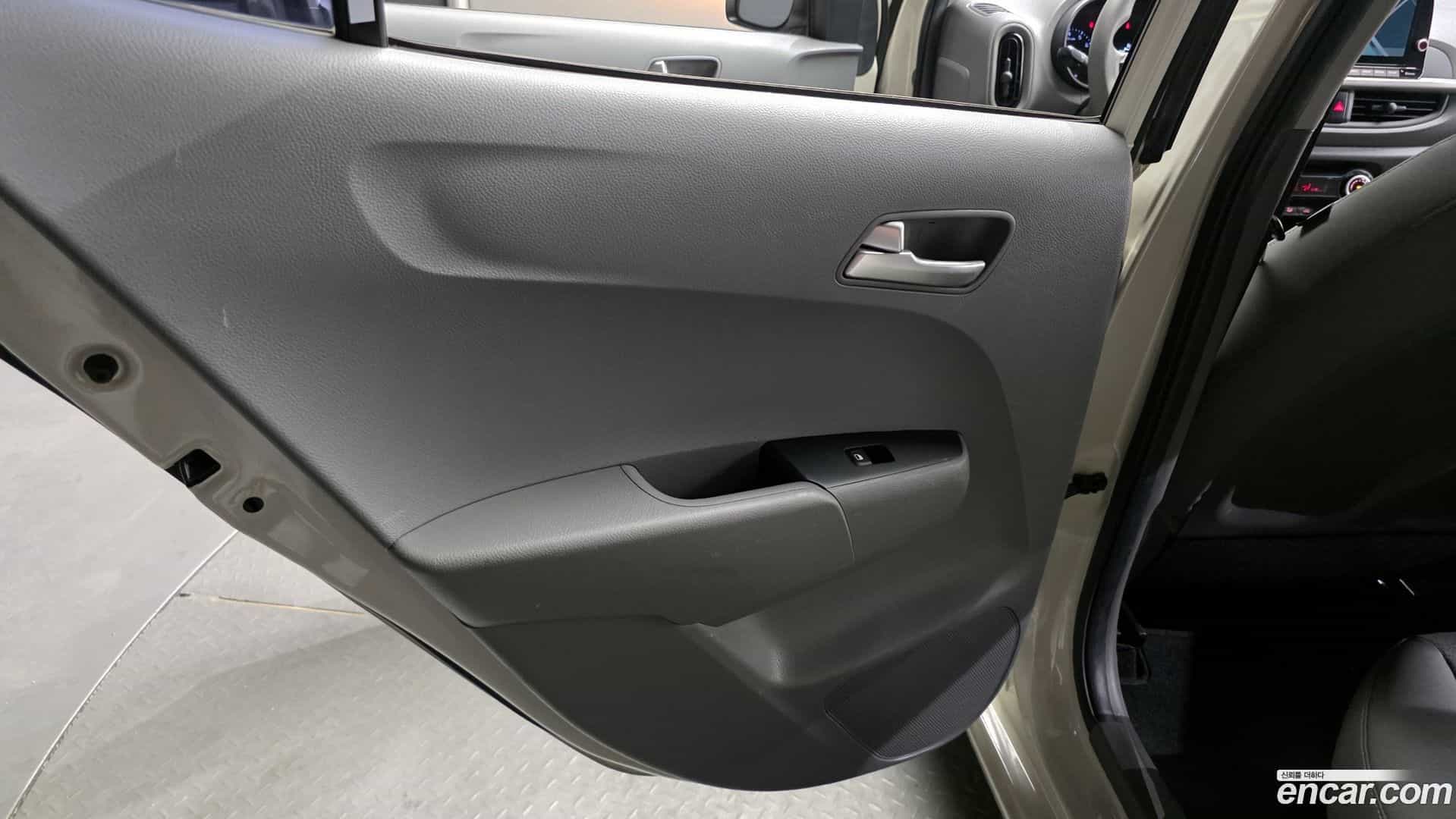 morning Kia 2021.1-INNER-035