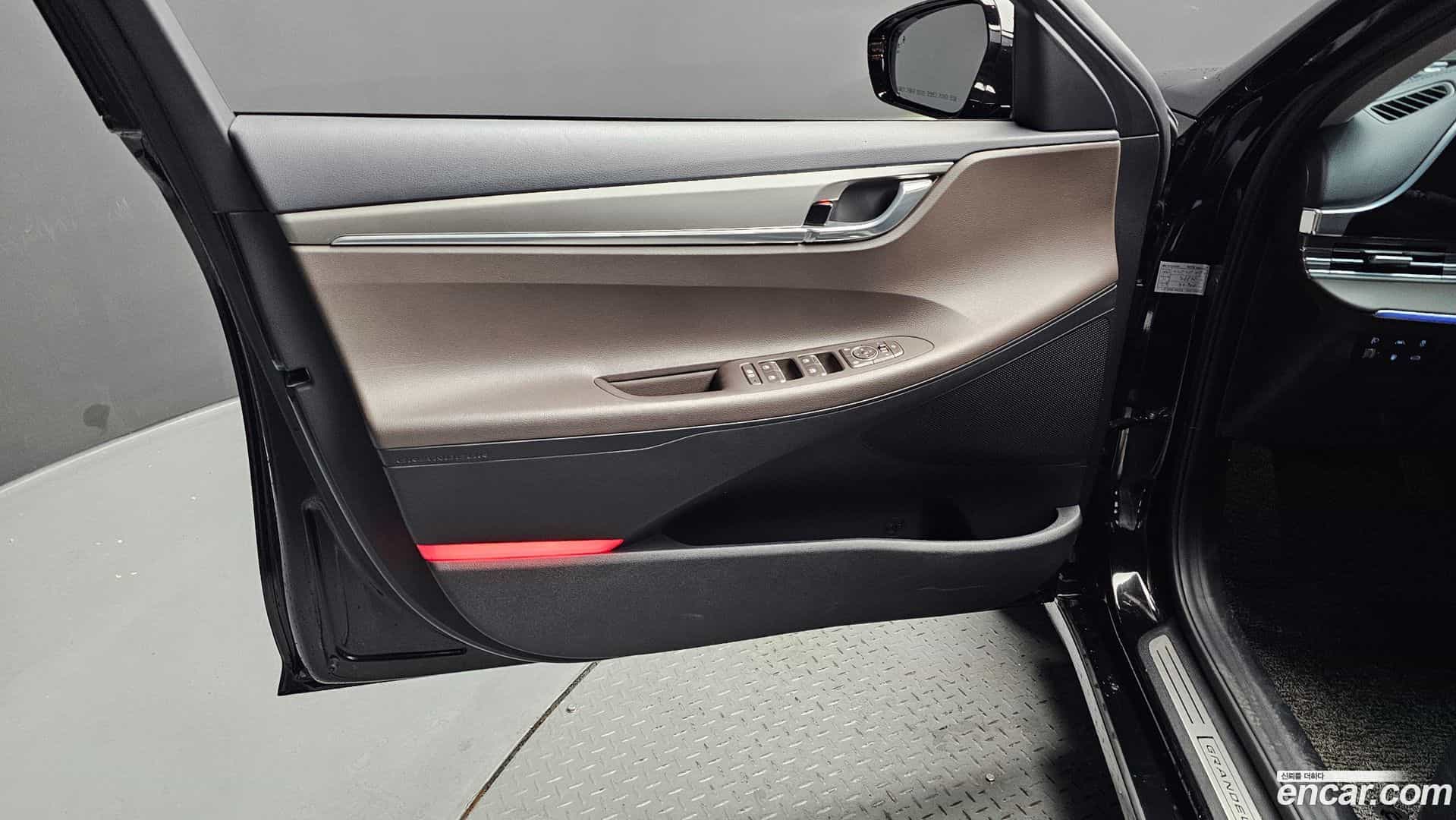Grandeur Hyundai 2020.10-INNER-034