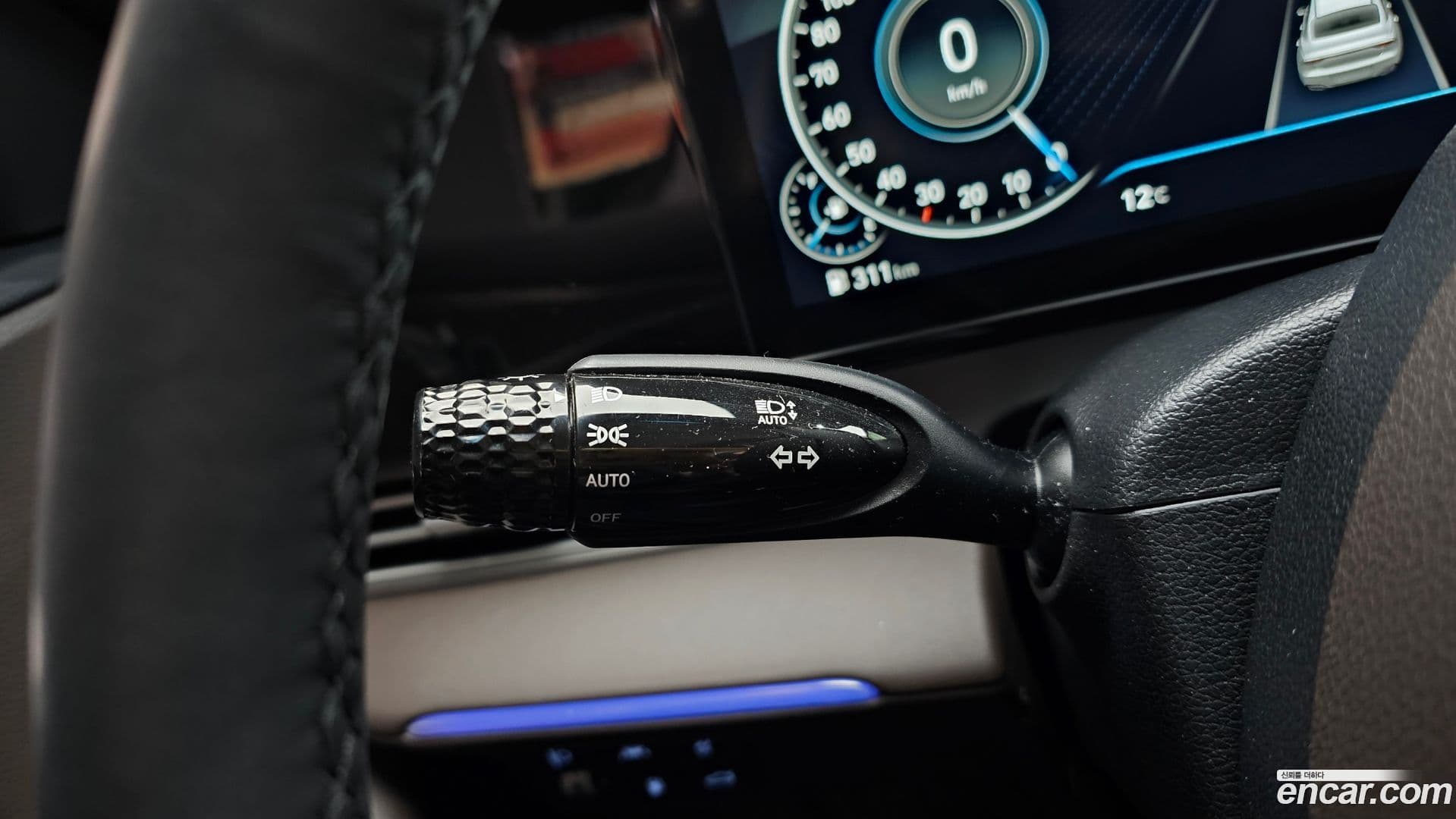 Main__Slider__Photo:Grandeur Hyundai 2020.10-28