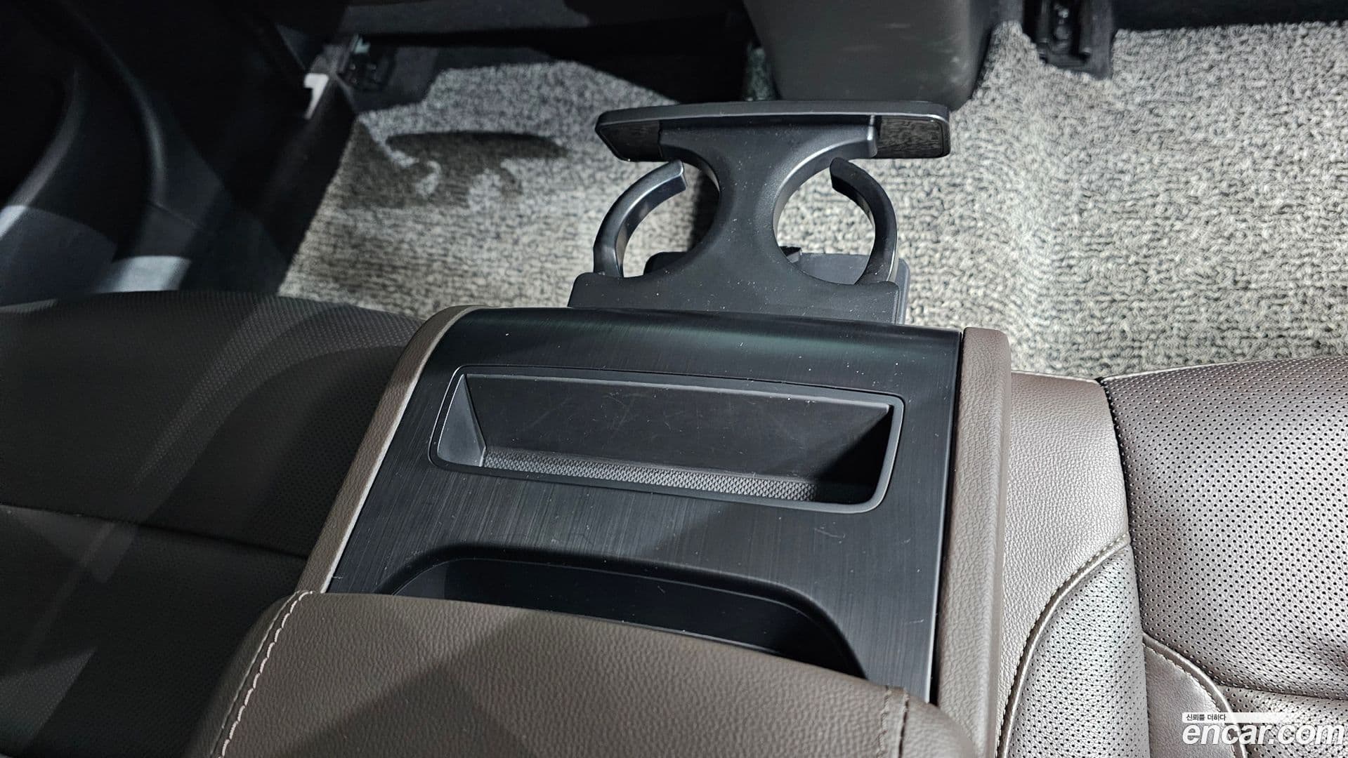 Main__Slider__Photo:Grandeur Hyundai 2020.10-29