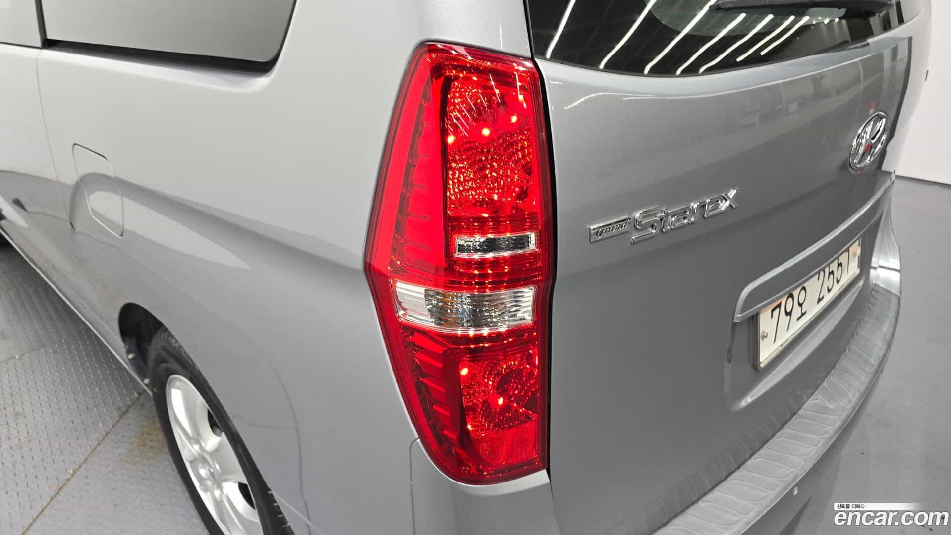 Starex Hyundai 2020.10-OUTER-033