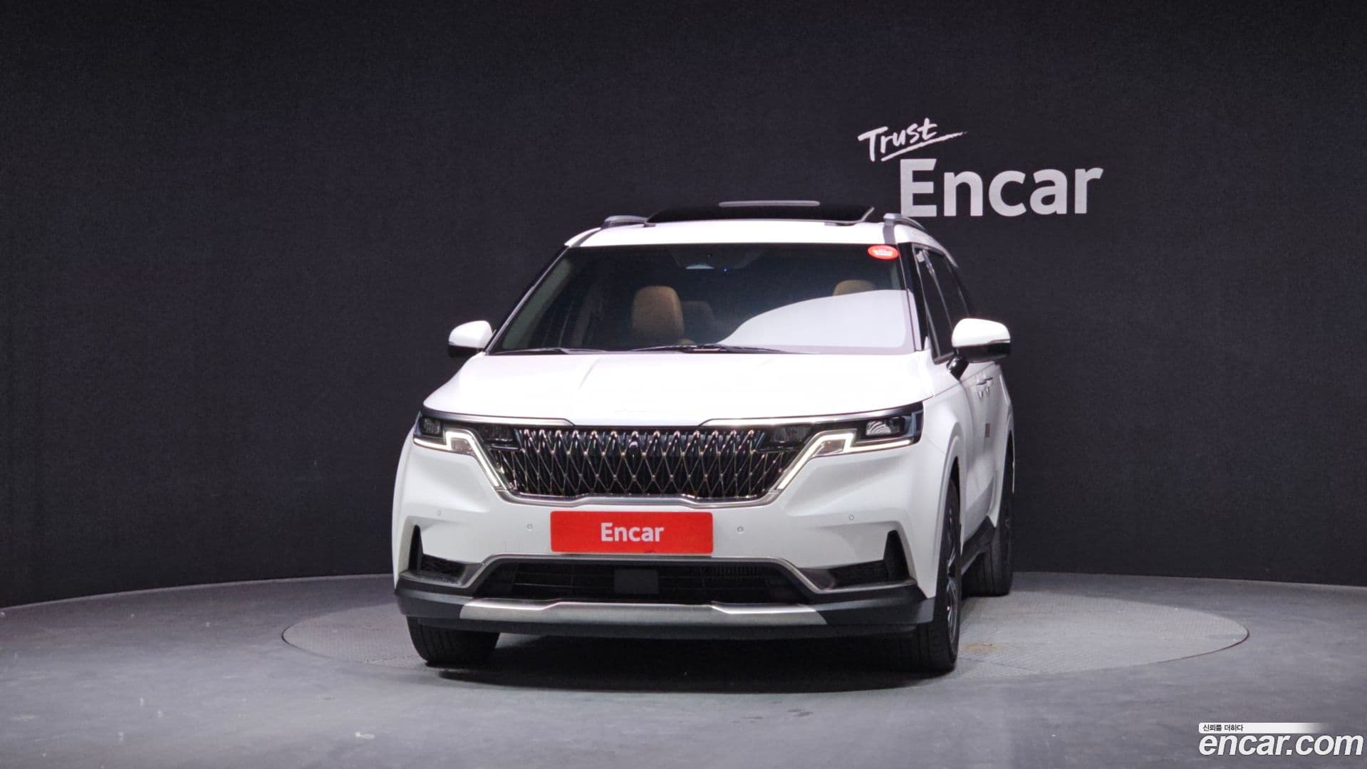 Main__Slider__Photo:Canival Kia 2022.3-2