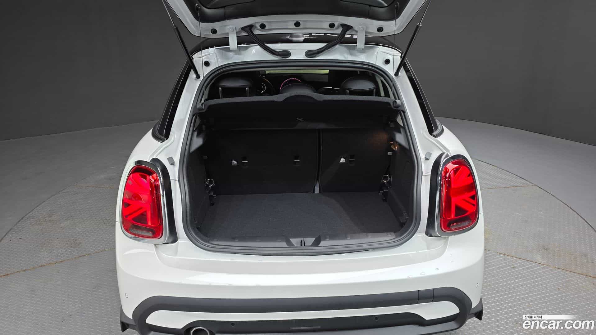 Cooper Mini 2023.8-OPTION-023