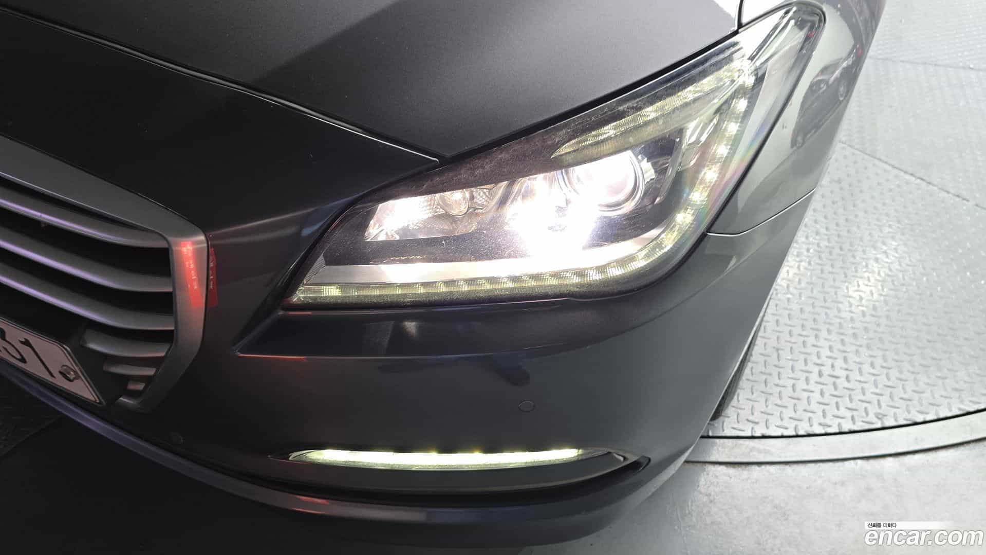 Genesis Hyundai 2015.7-OUTER-032
