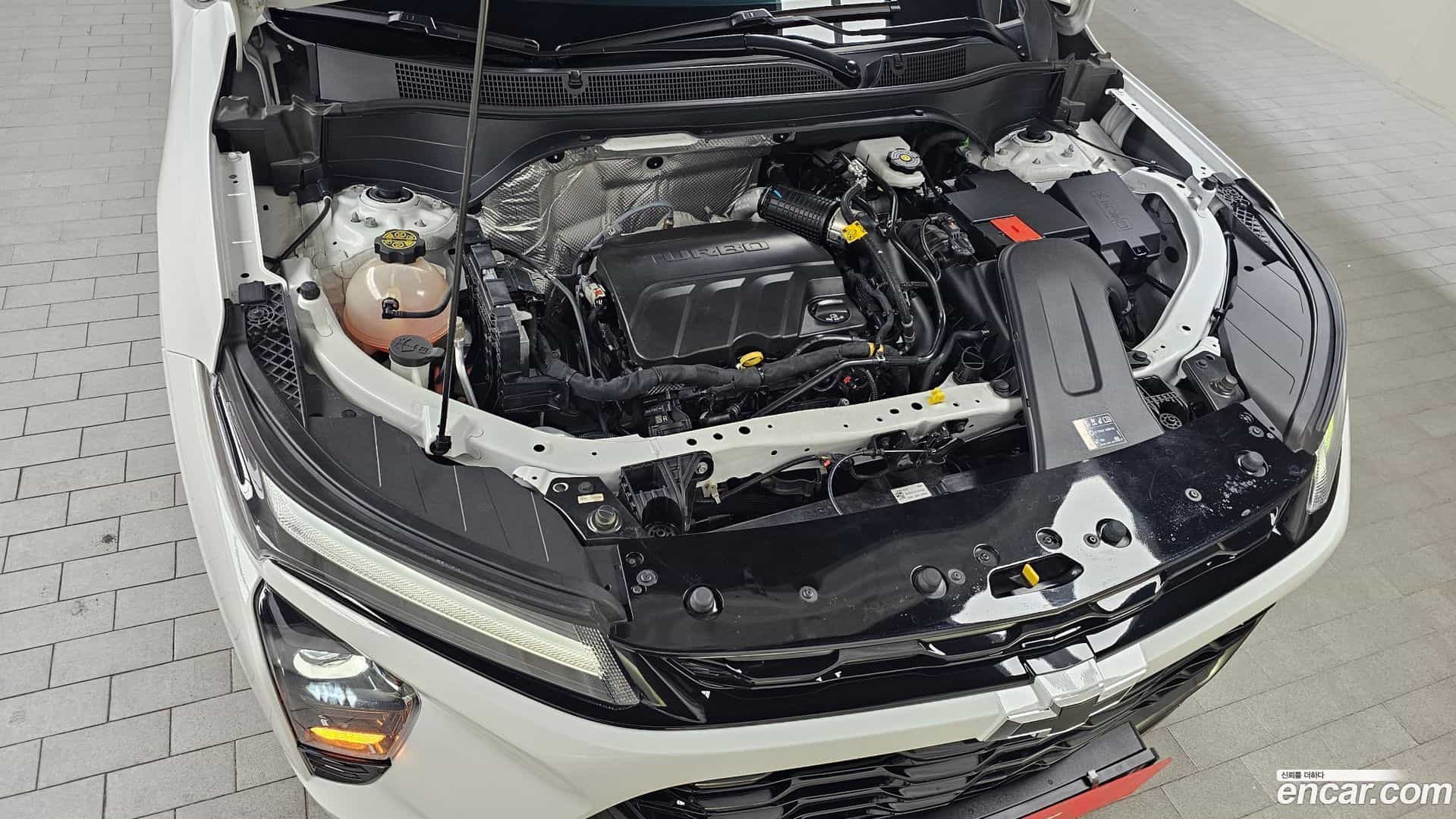 Trax Chevrolet 2023.4-OUTER-006