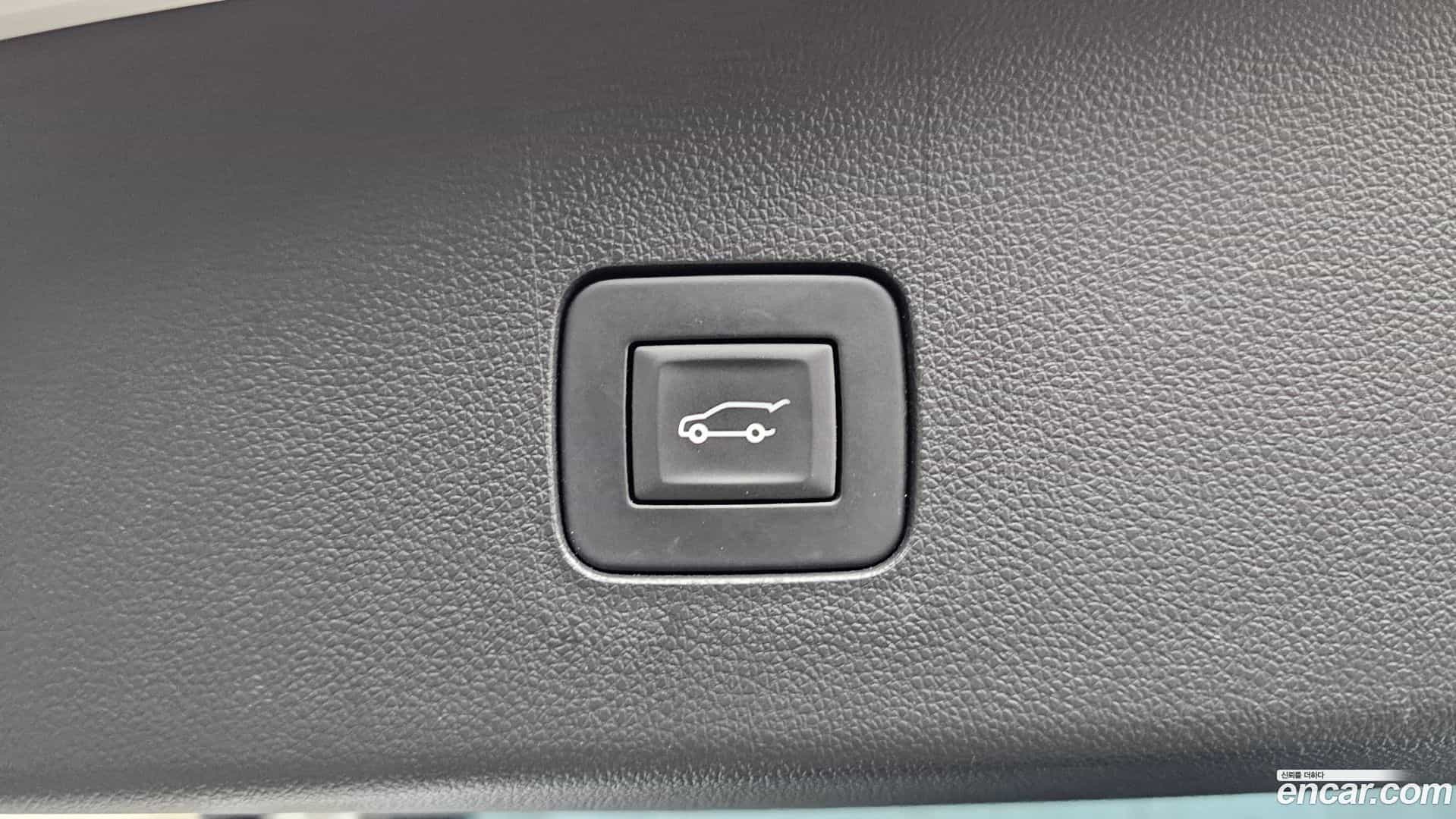 Trax Chevrolet 2023.4-OPTION-042
