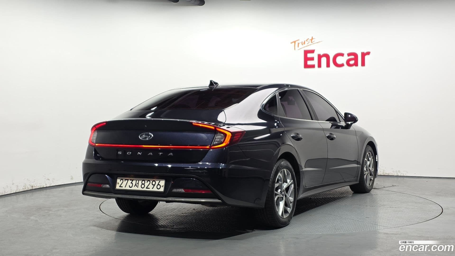 Main__Slider__Photo:Sonata Hyundai 2019.4-1