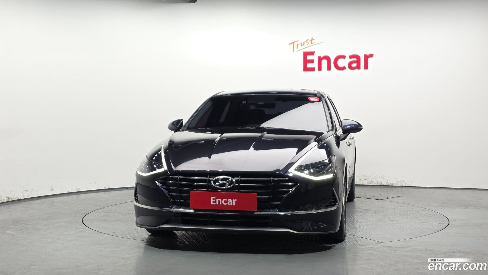 Main__Slider__Photo:Sonata Hyundai 2019.4-2