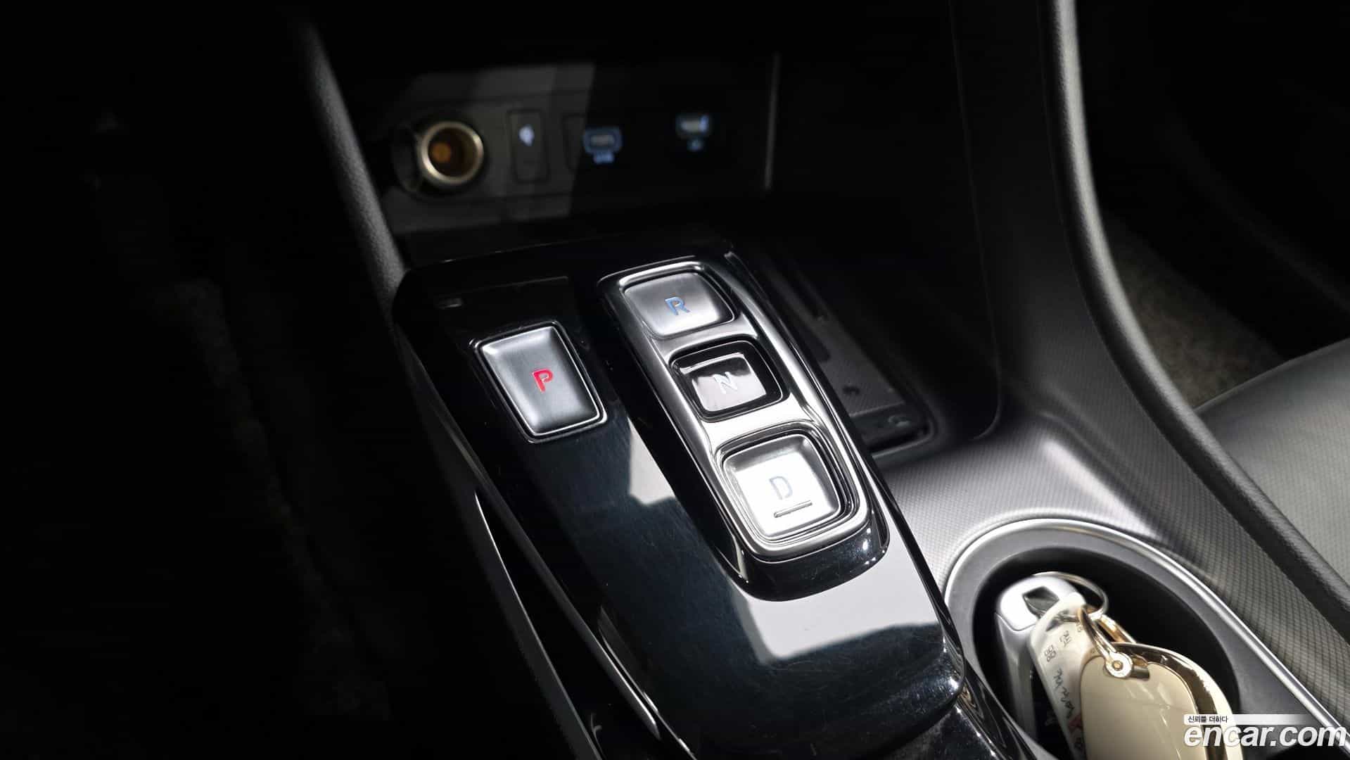 Sonata Hyundai 2019.4-INNER-009