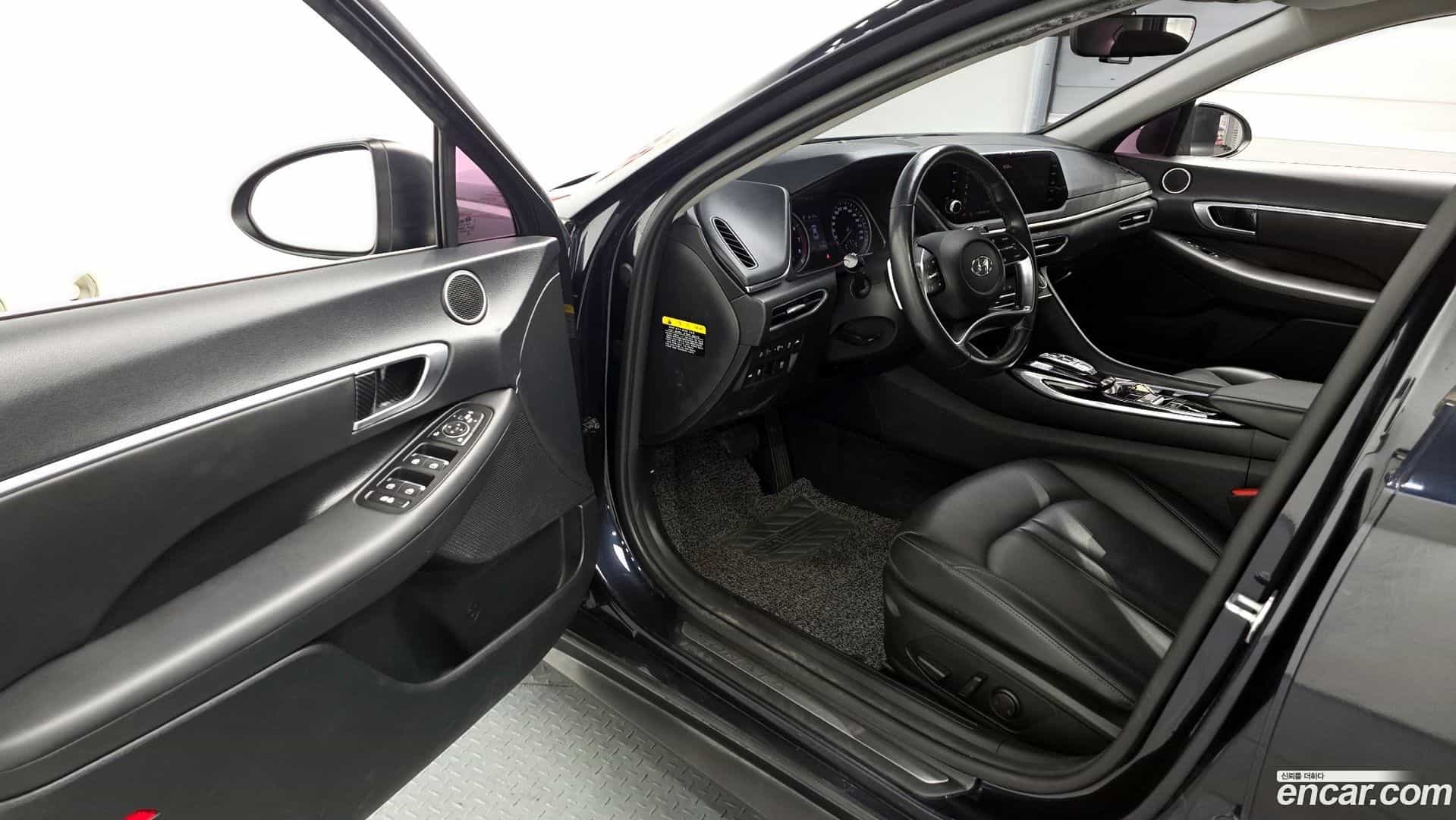 Sonata Hyundai 2019.4-INNER-010