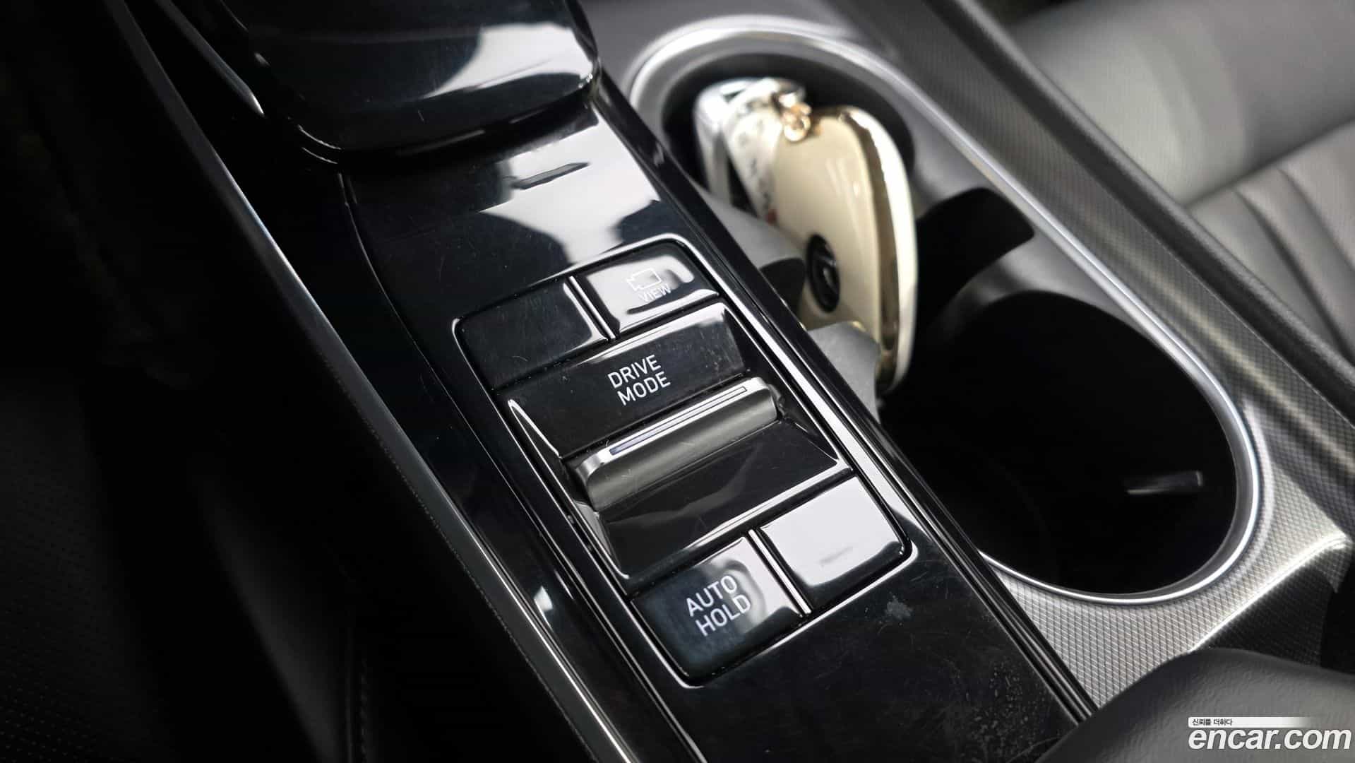 Sonata Hyundai 2019.4-OPTION-040