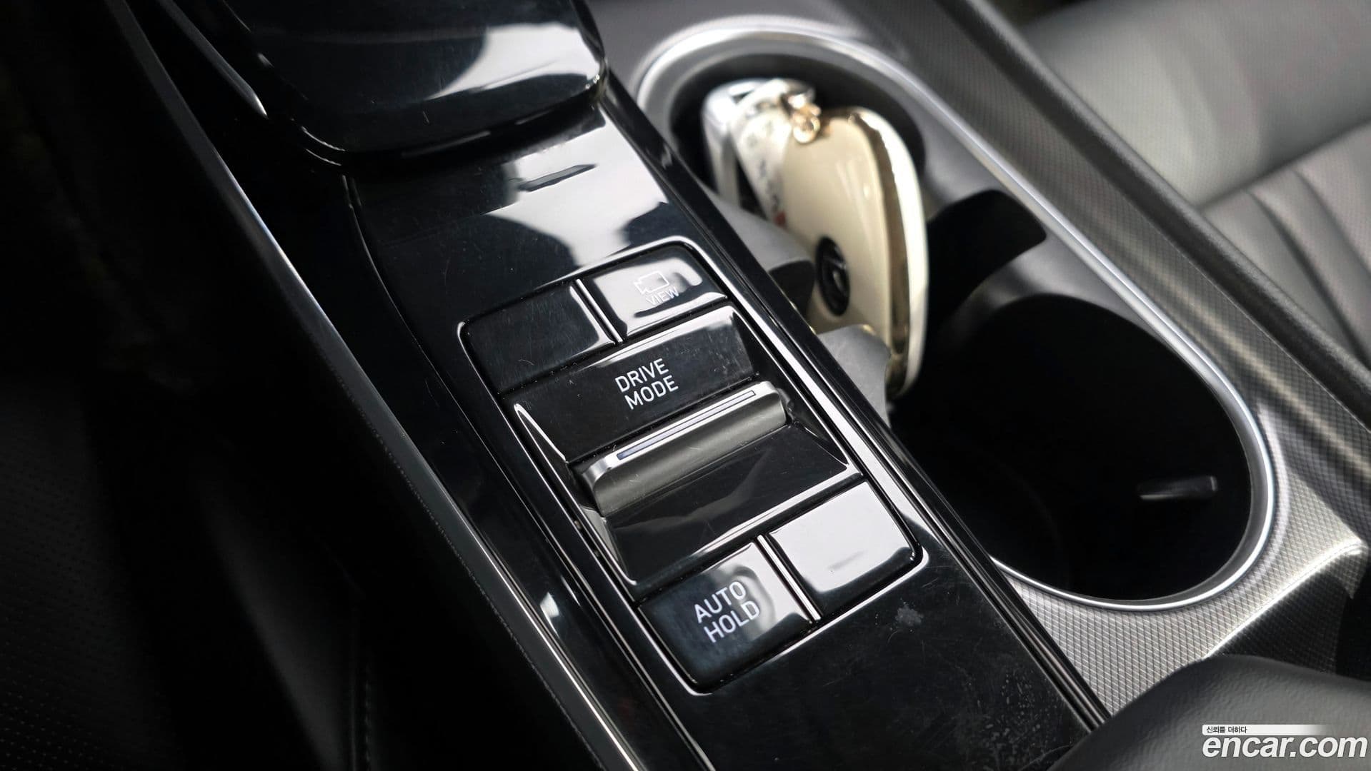 Main__Slider__Photo:Sonata Hyundai 2019.4-26