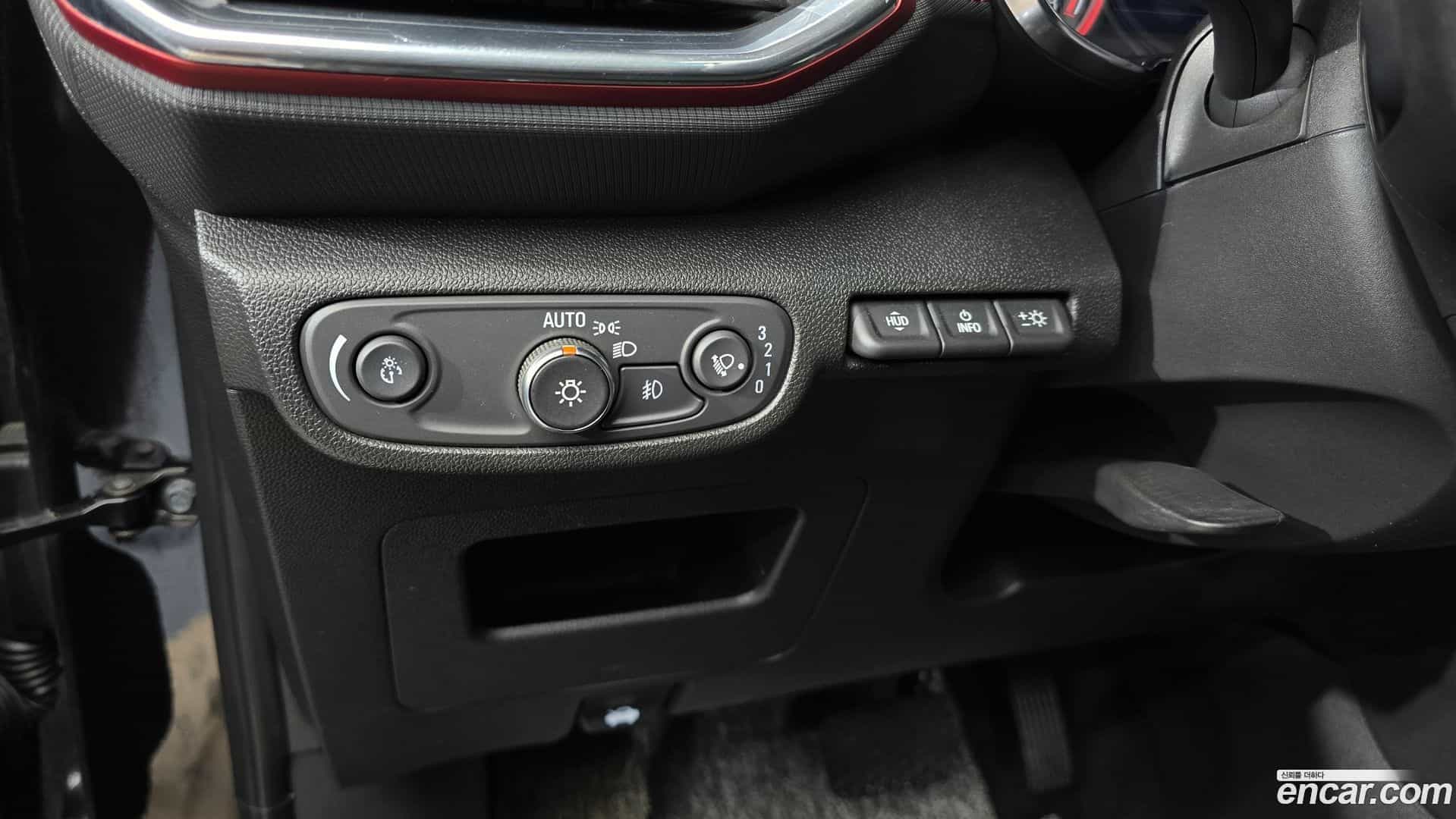 Trailblazer Chevrolet 2021.5-OPTION-042
