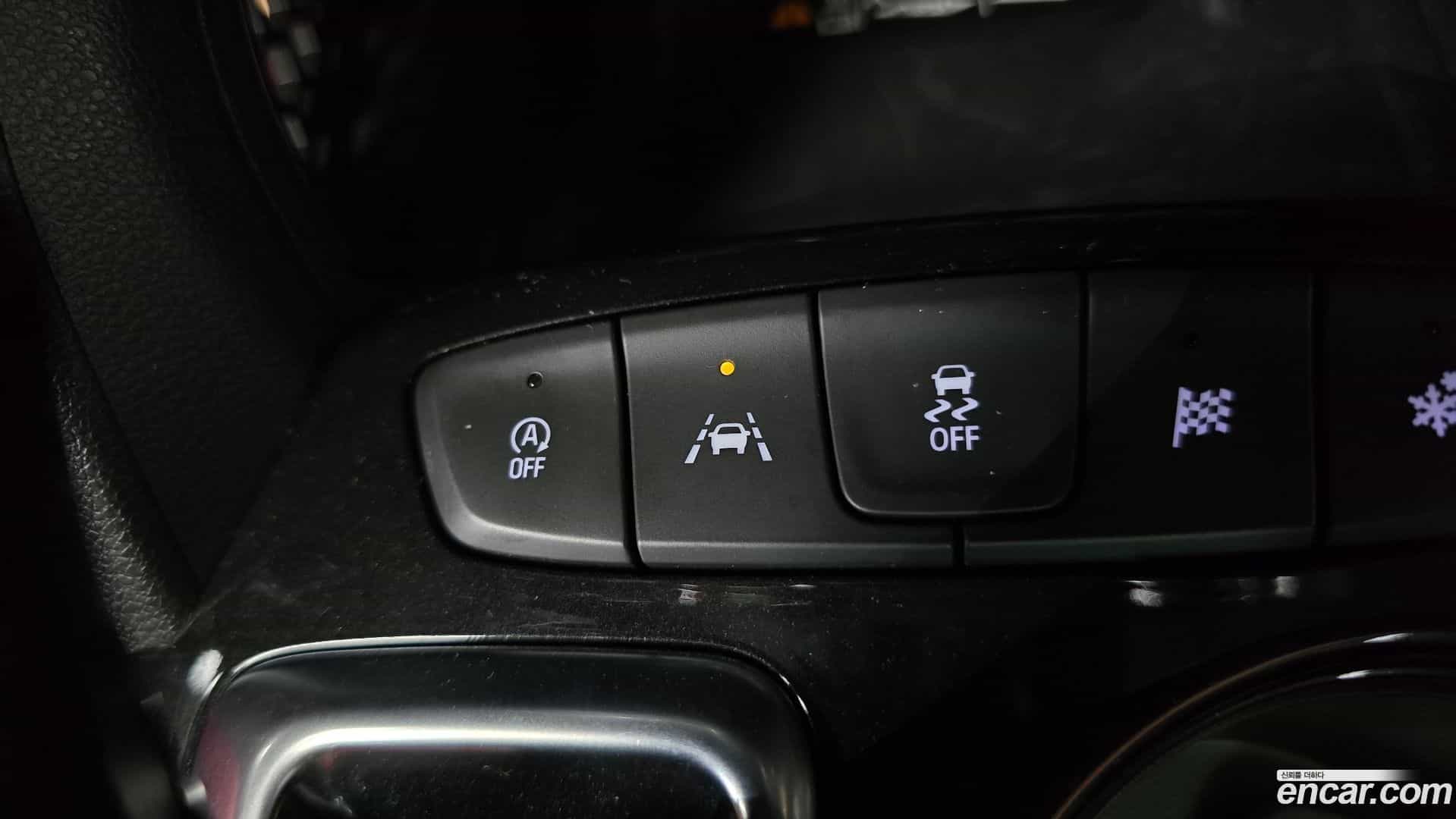 Trailblazer Chevrolet 2021.5-OPTION-046