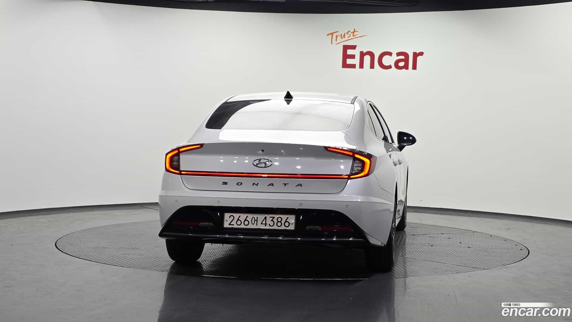 Sonata Hyundai 2022.4-OUTER-004