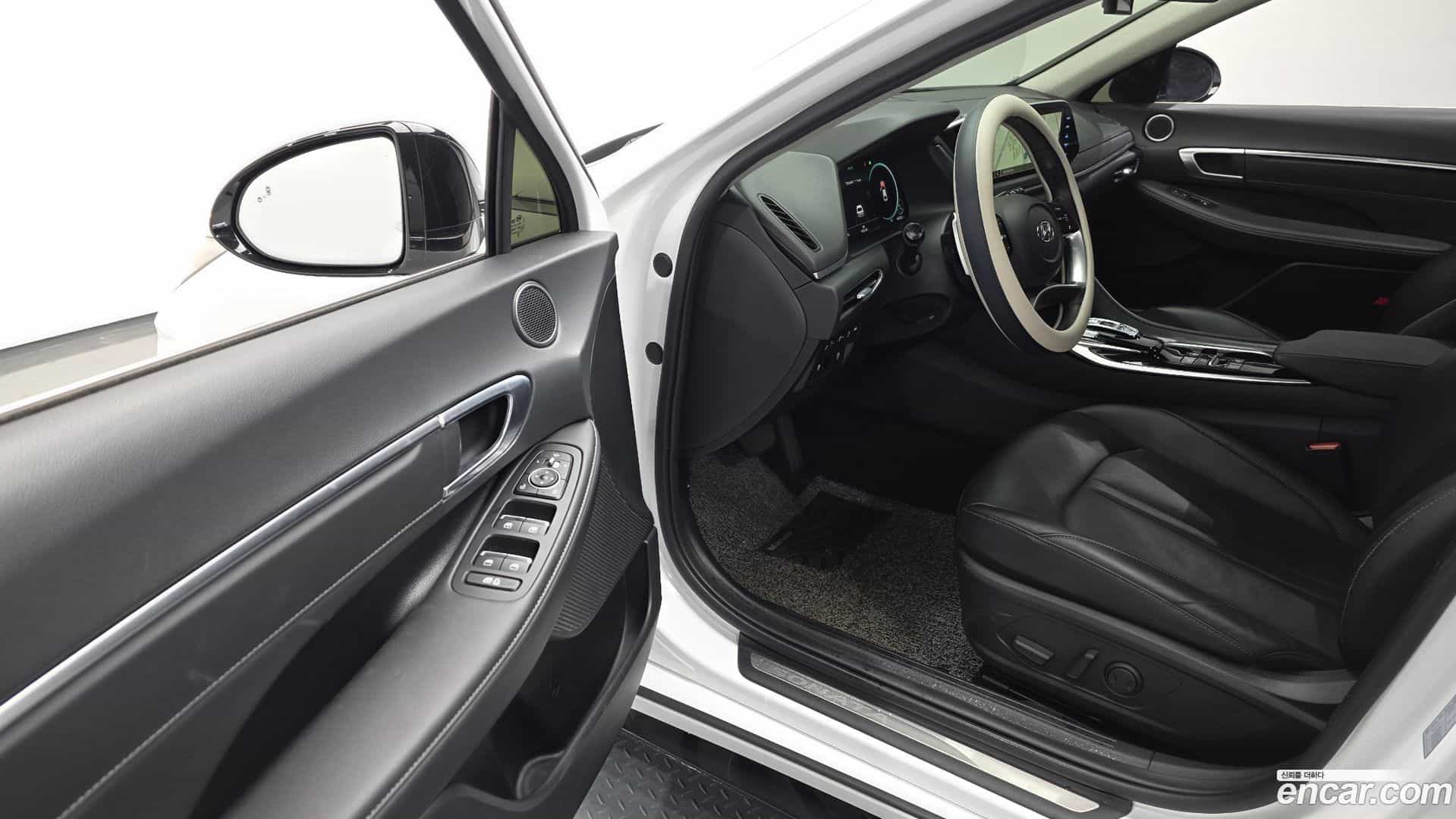Sonata Hyundai 2022.4-INNER-010