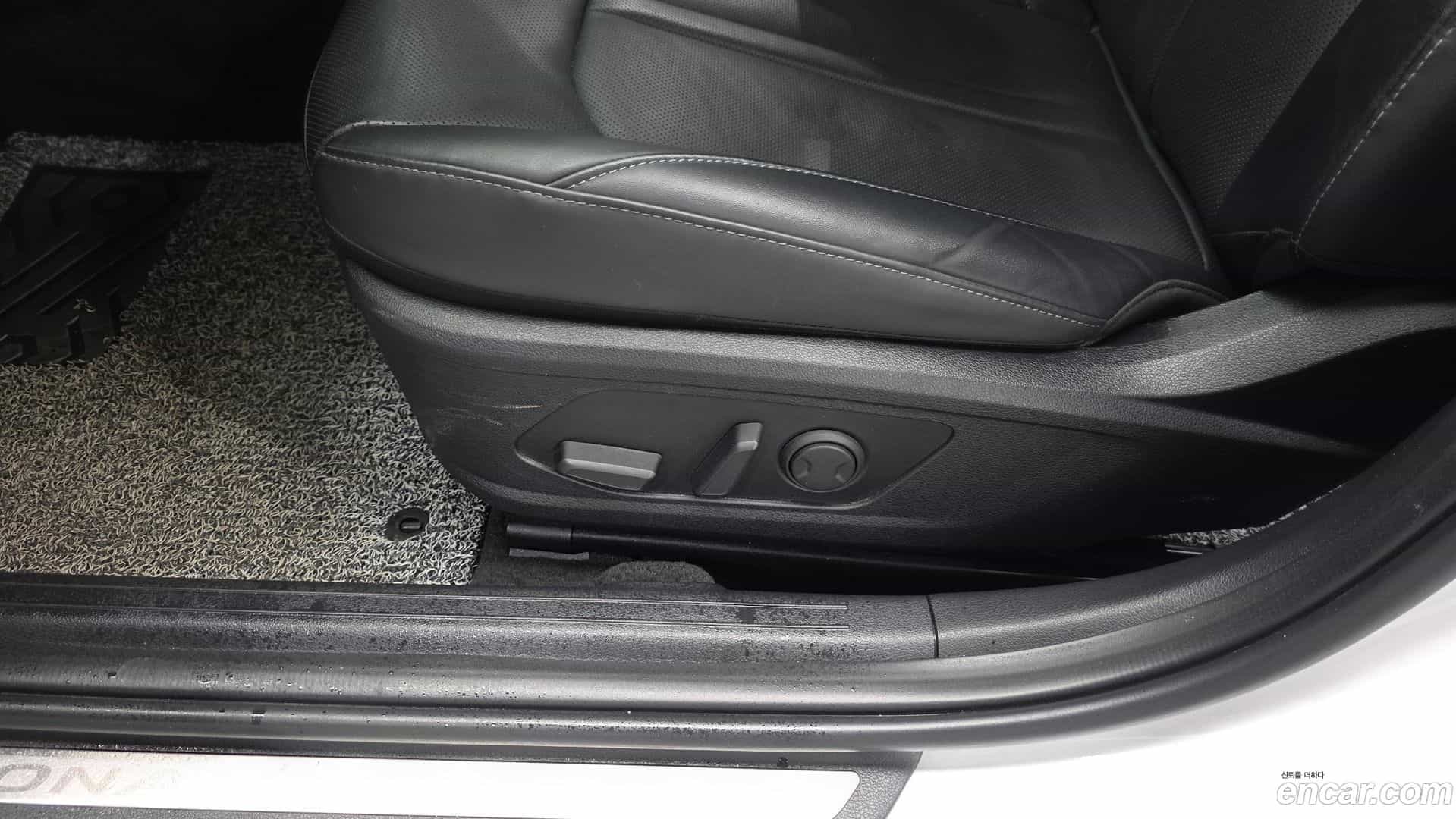 Sonata Hyundai 2022.4-OPTION-041