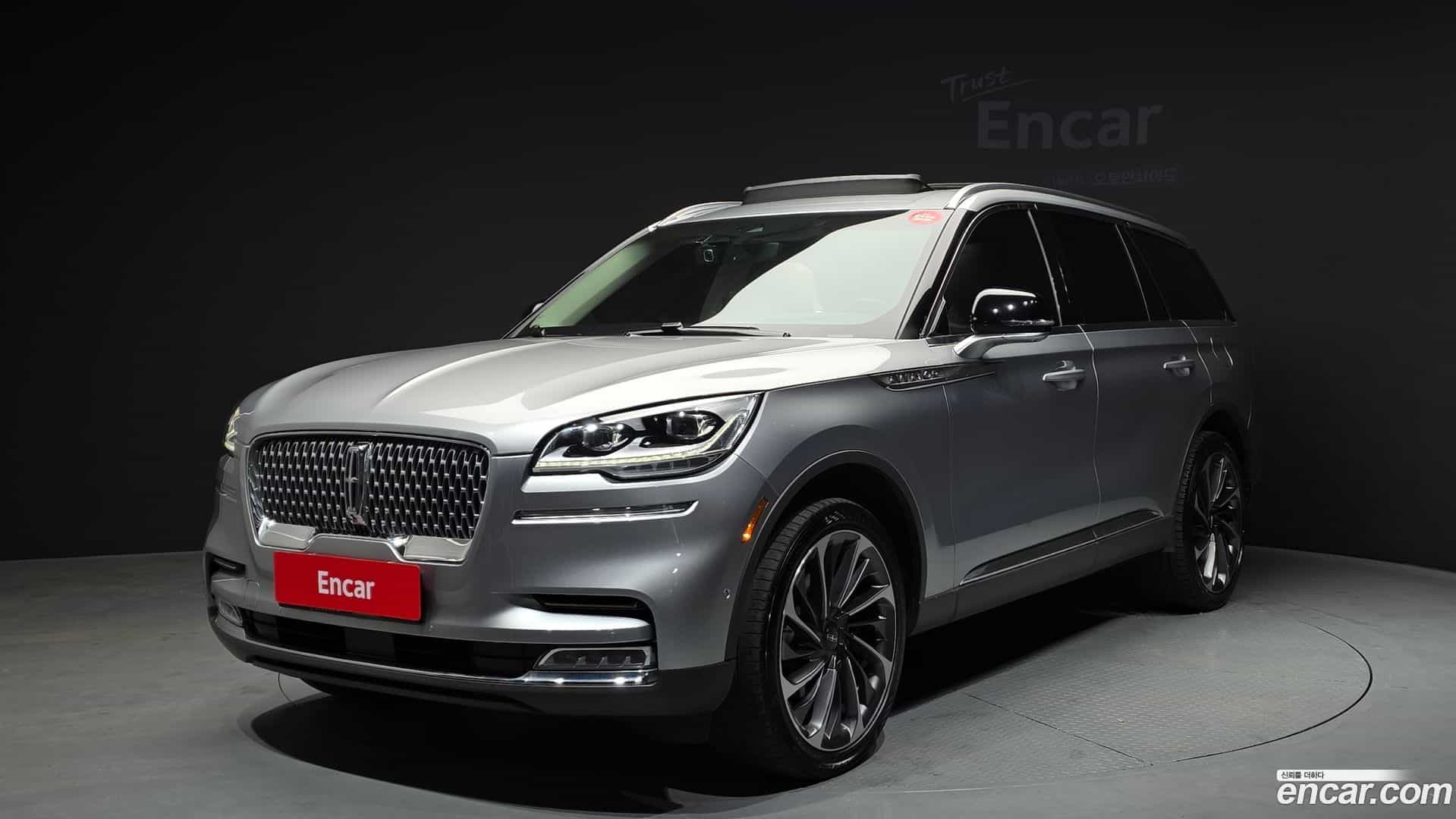 Aviator Lincoln 2021.0-OUTER-001