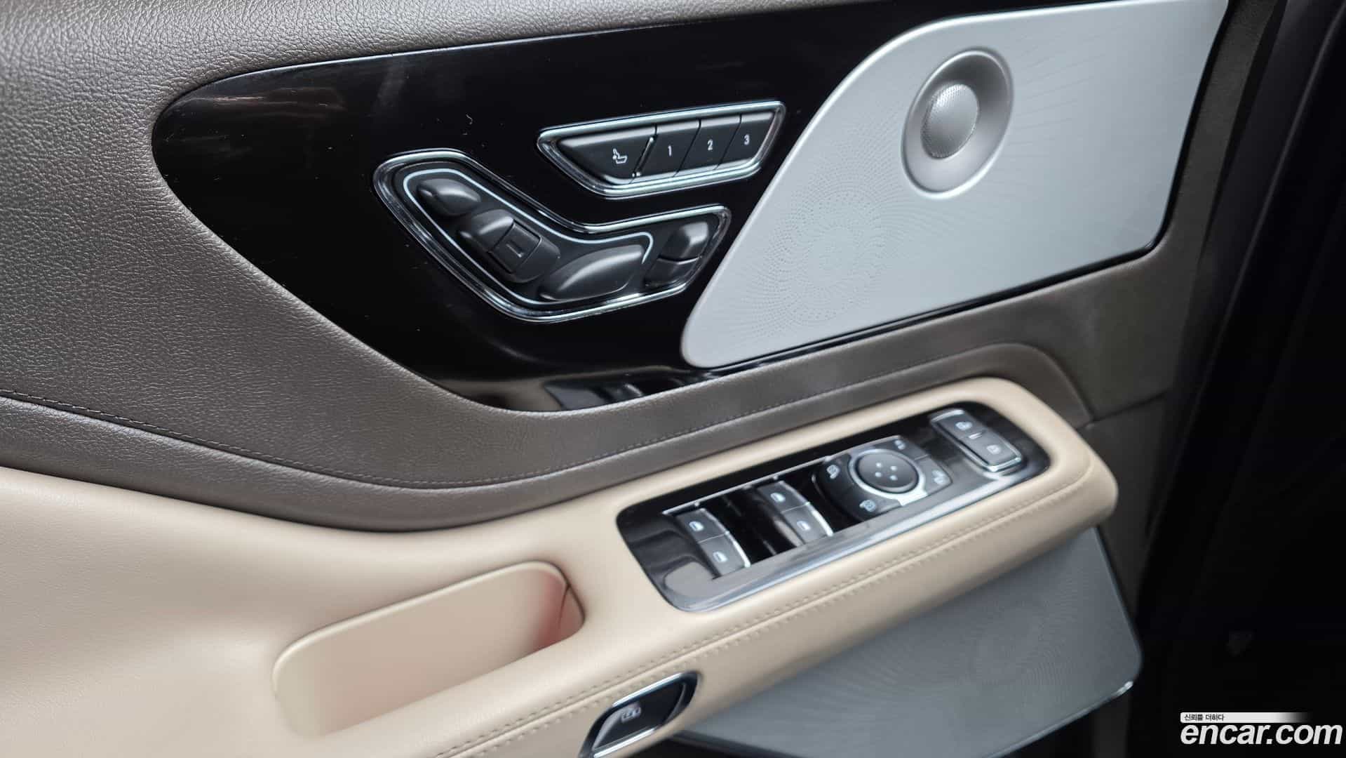 Aviator Lincoln 2021.0-OPTION-045