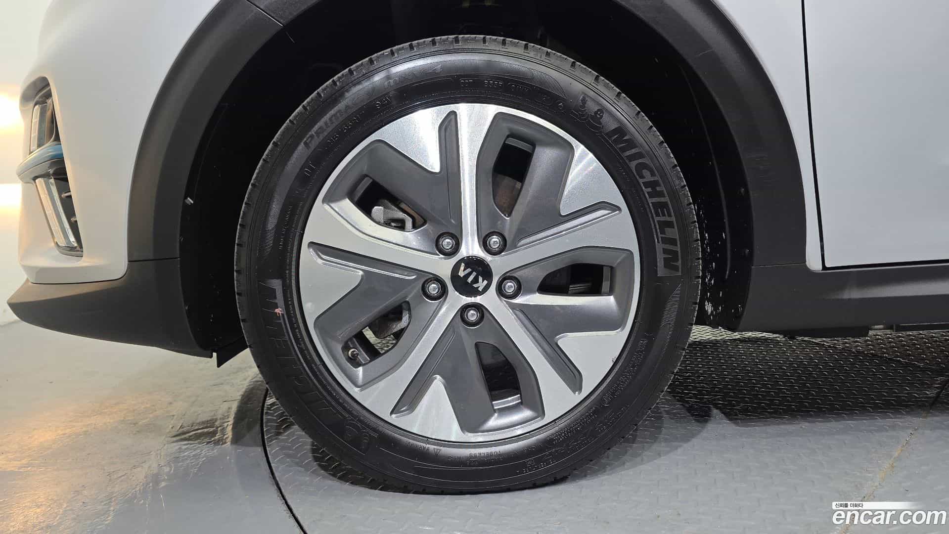 Niro Kia 2020.10-OUTER-005